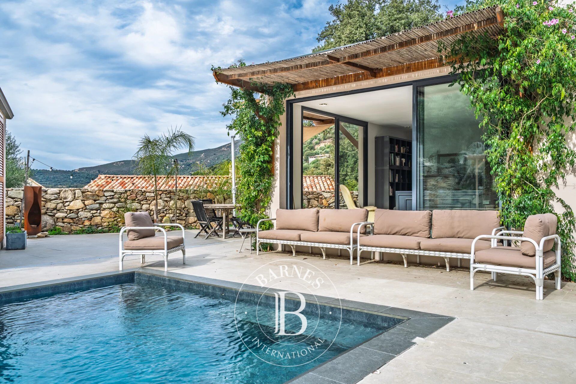 Région de Calvi, Zilia, villa 5 chambres, piscine chauffée, vue montagnes - picture 3