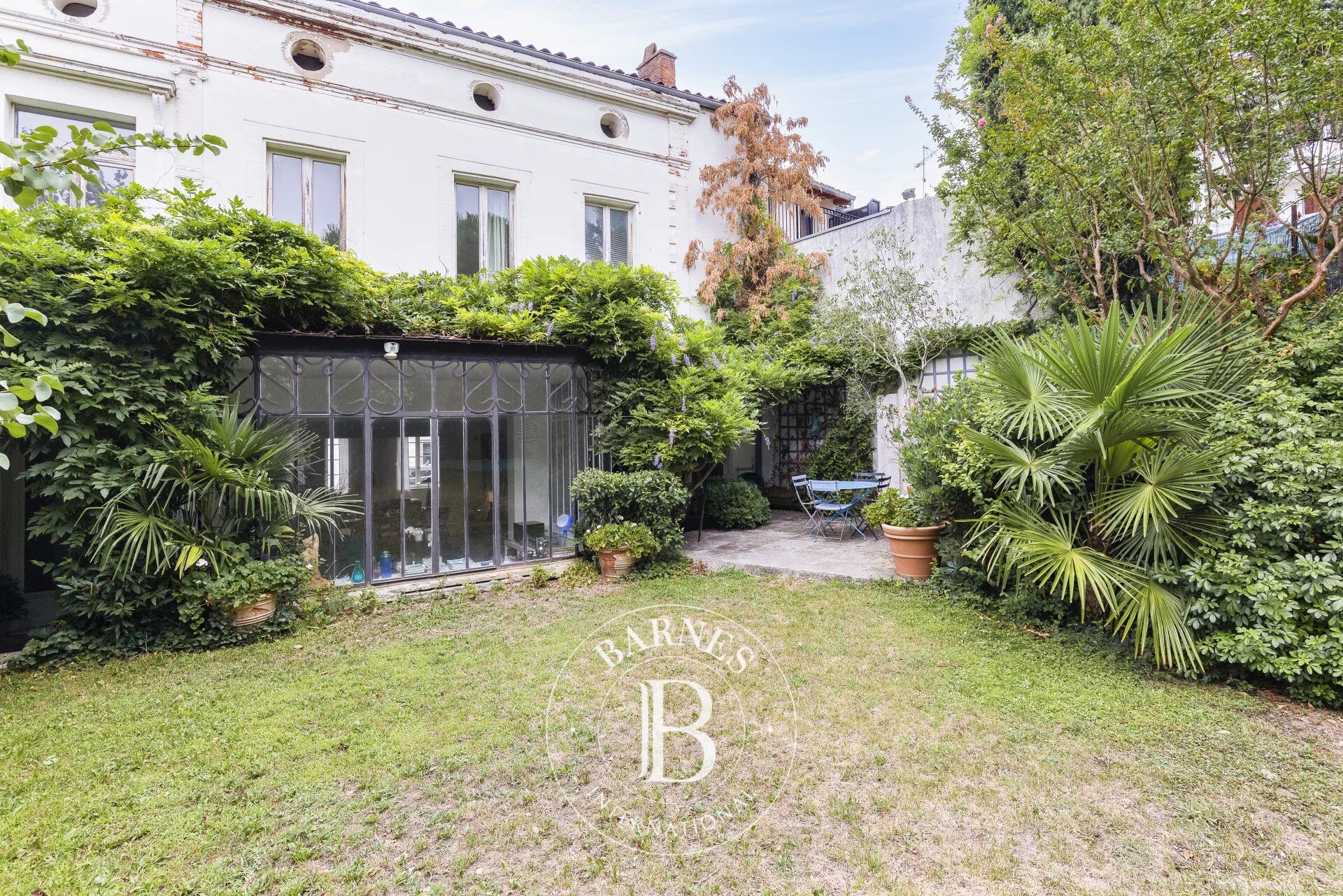 Villa Toulouse - picture 1