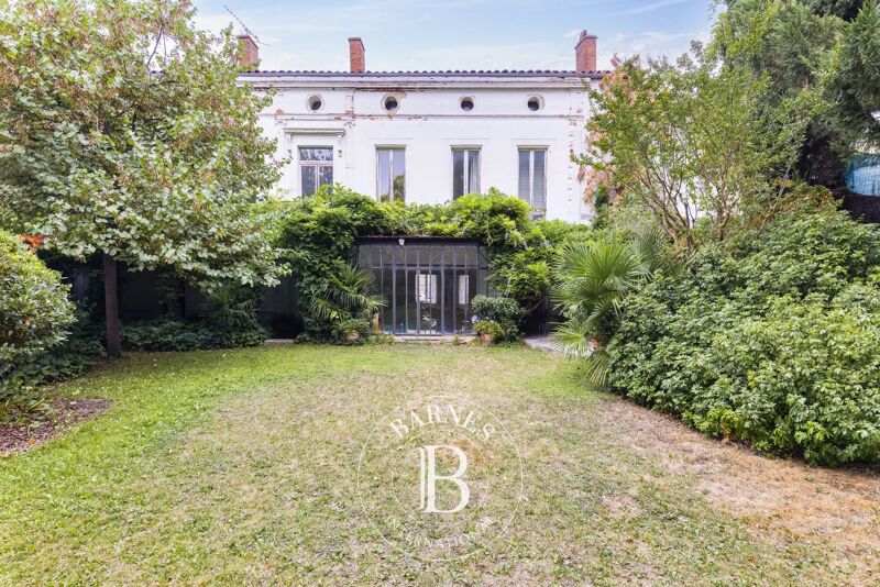 Venta, Villa Toulouse - picture 1