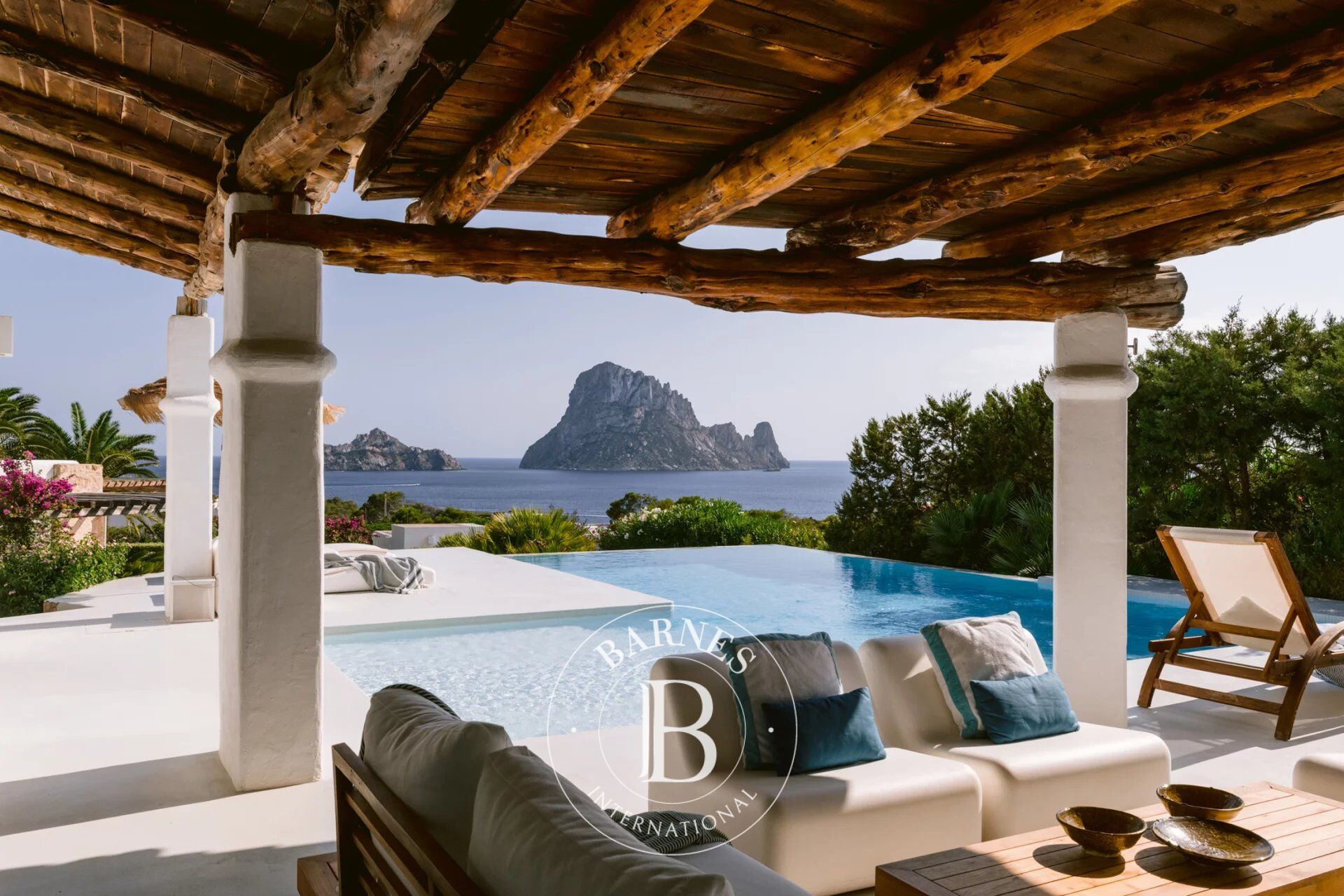 Villa Isla de Ibiza - picture 2