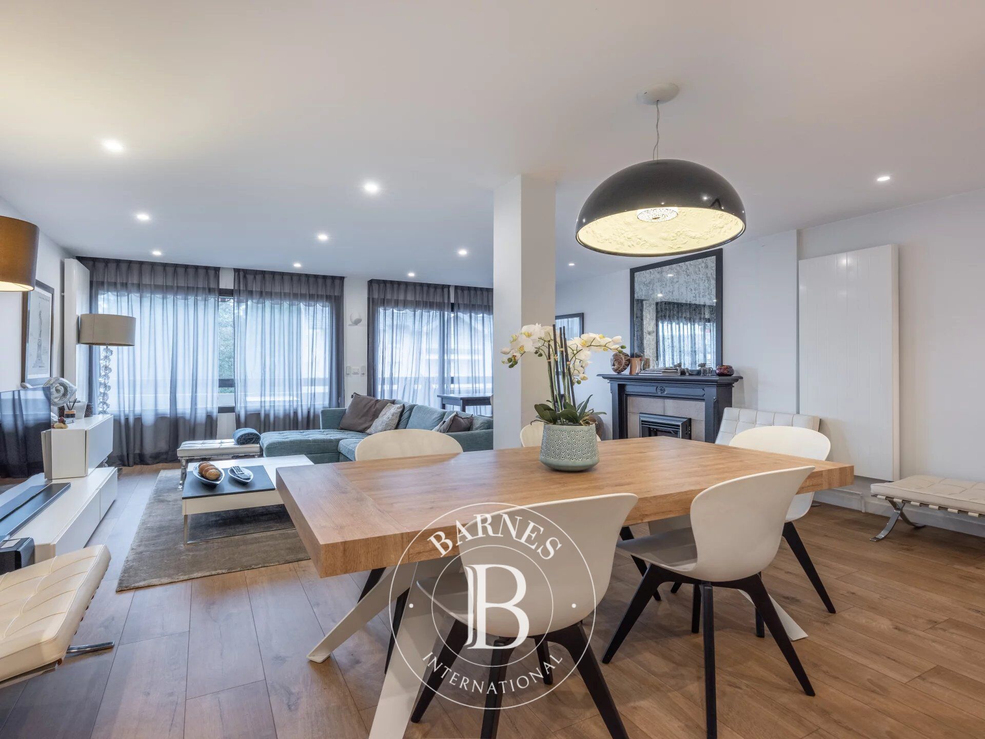 BARNES ANNECY - LAST FLOOR APARTMENT - CLOSE TO AMENITIES - picture 3