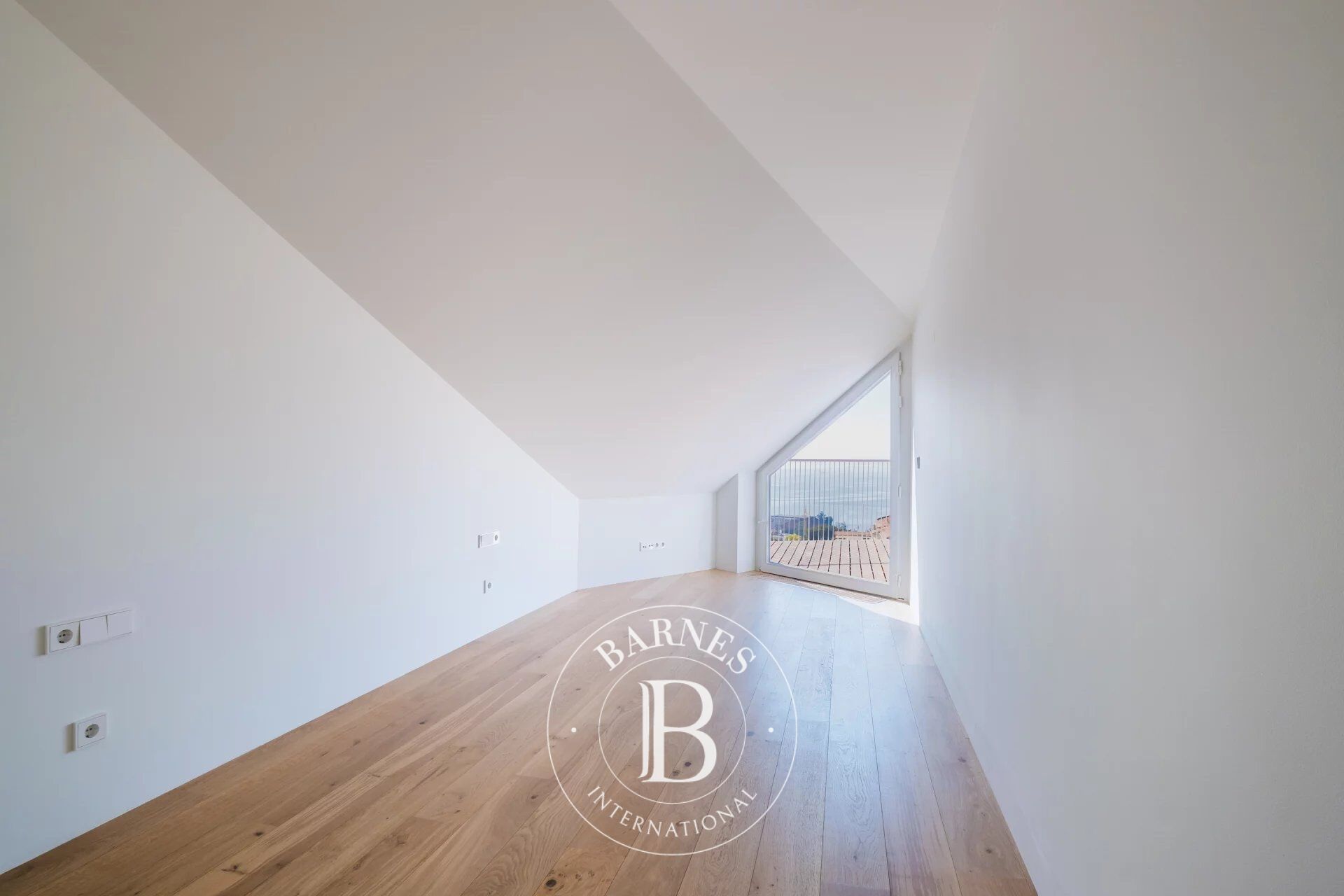 Penthouse Estrela - picture 13