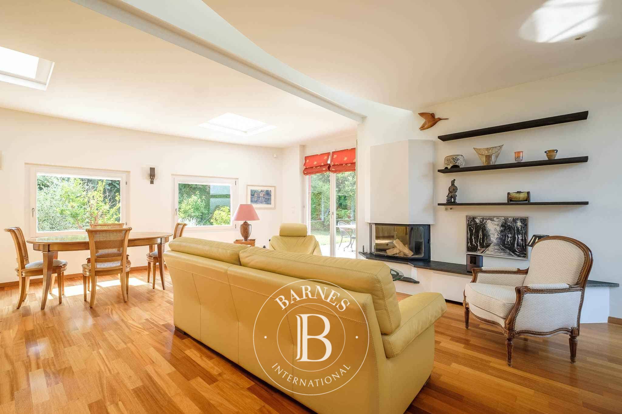 Villa Plan-les-Ouates - picture 2