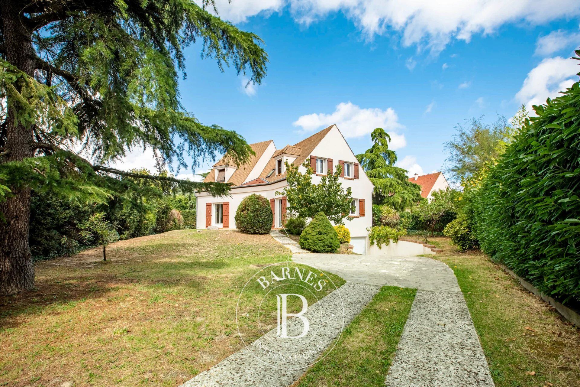 CROISSY - MAISON AU CALME ET EN BON ETAT - 5 CHAMBRES - SOUS-SOL TOTAL - picture 1