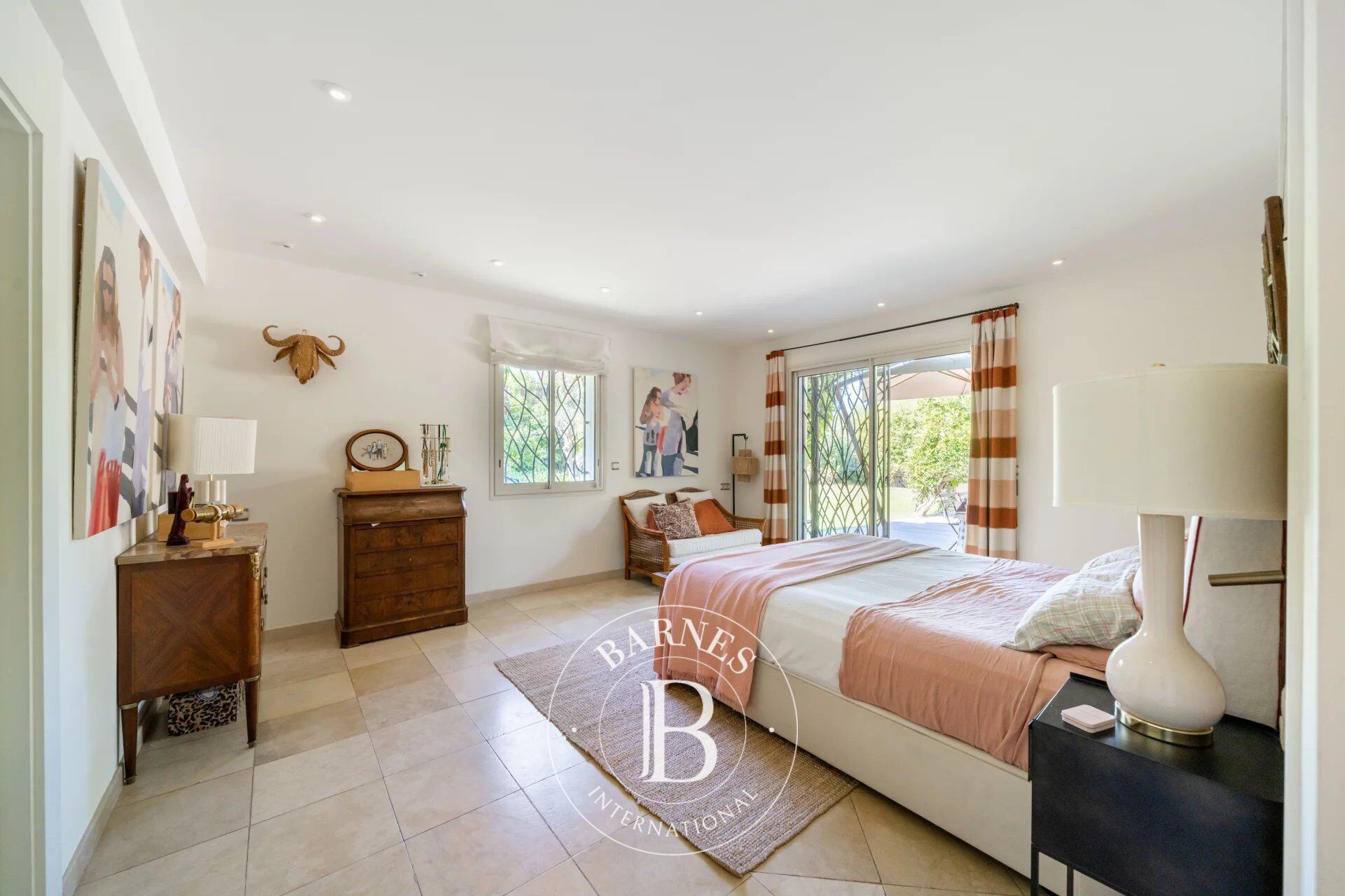 Ev Mougins - picture 7