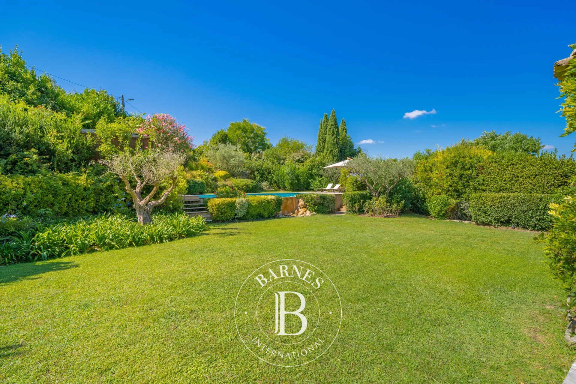 Ev Mougins - picture 21