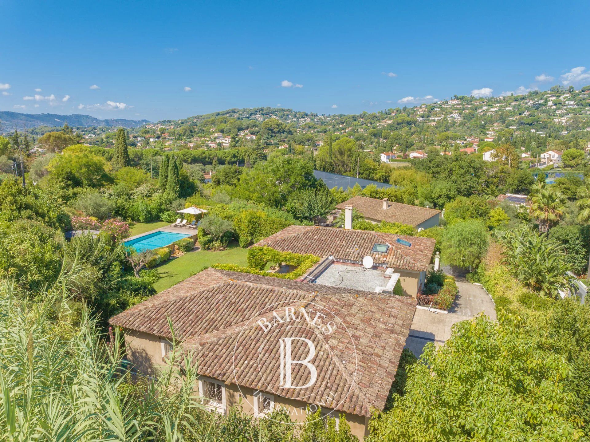 Ev Mougins - picture 30