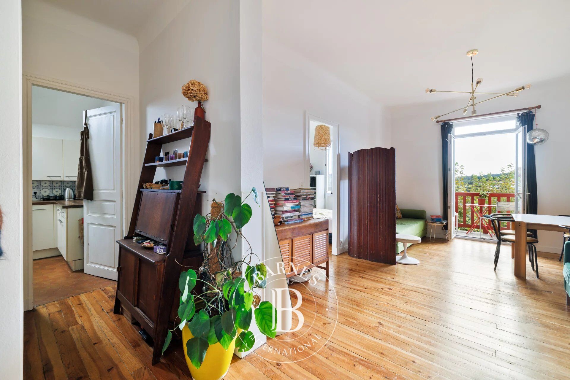 GUETHARY, APPARTEMENT DE 53 M² AVEC BALCON - picture 2