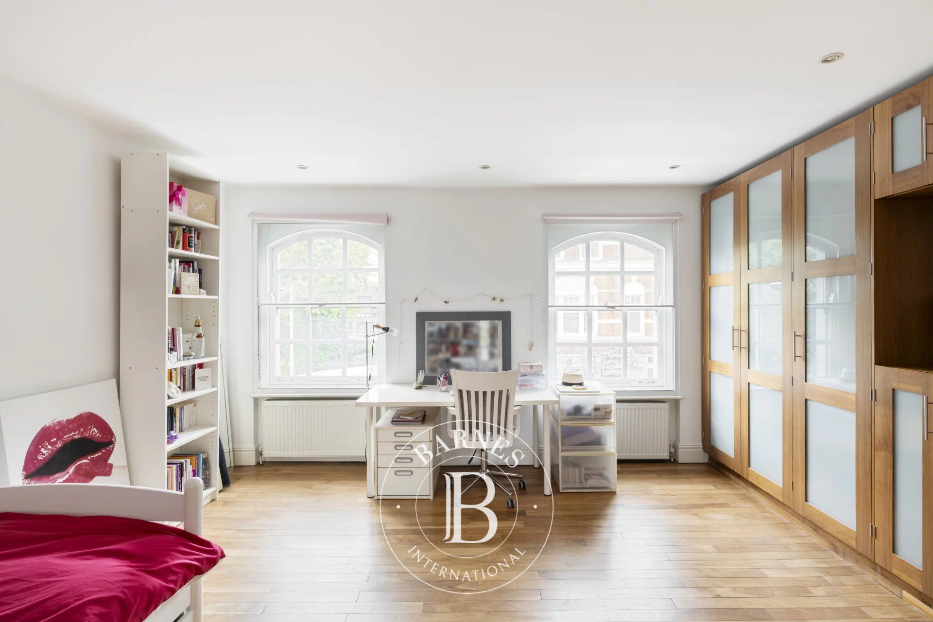 Ev London - picture 15