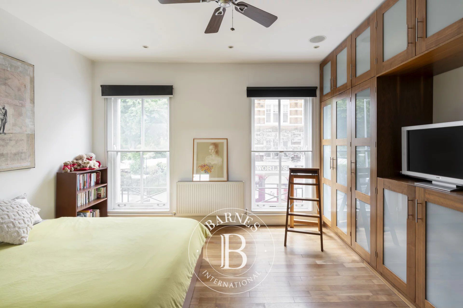 Ev London - picture 11