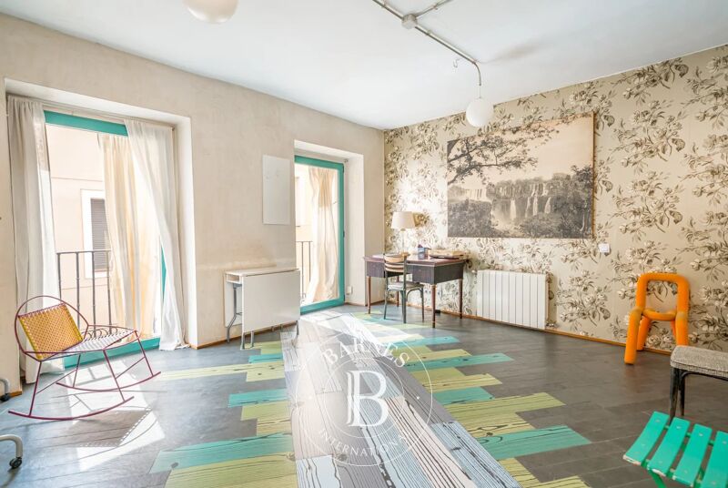 Appartement dans un immeuble classique à Malasaña