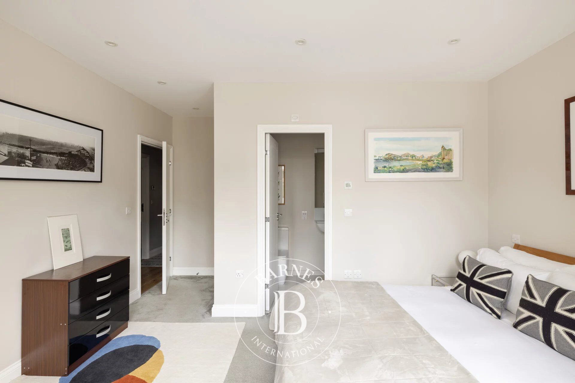 Daire London - picture 12