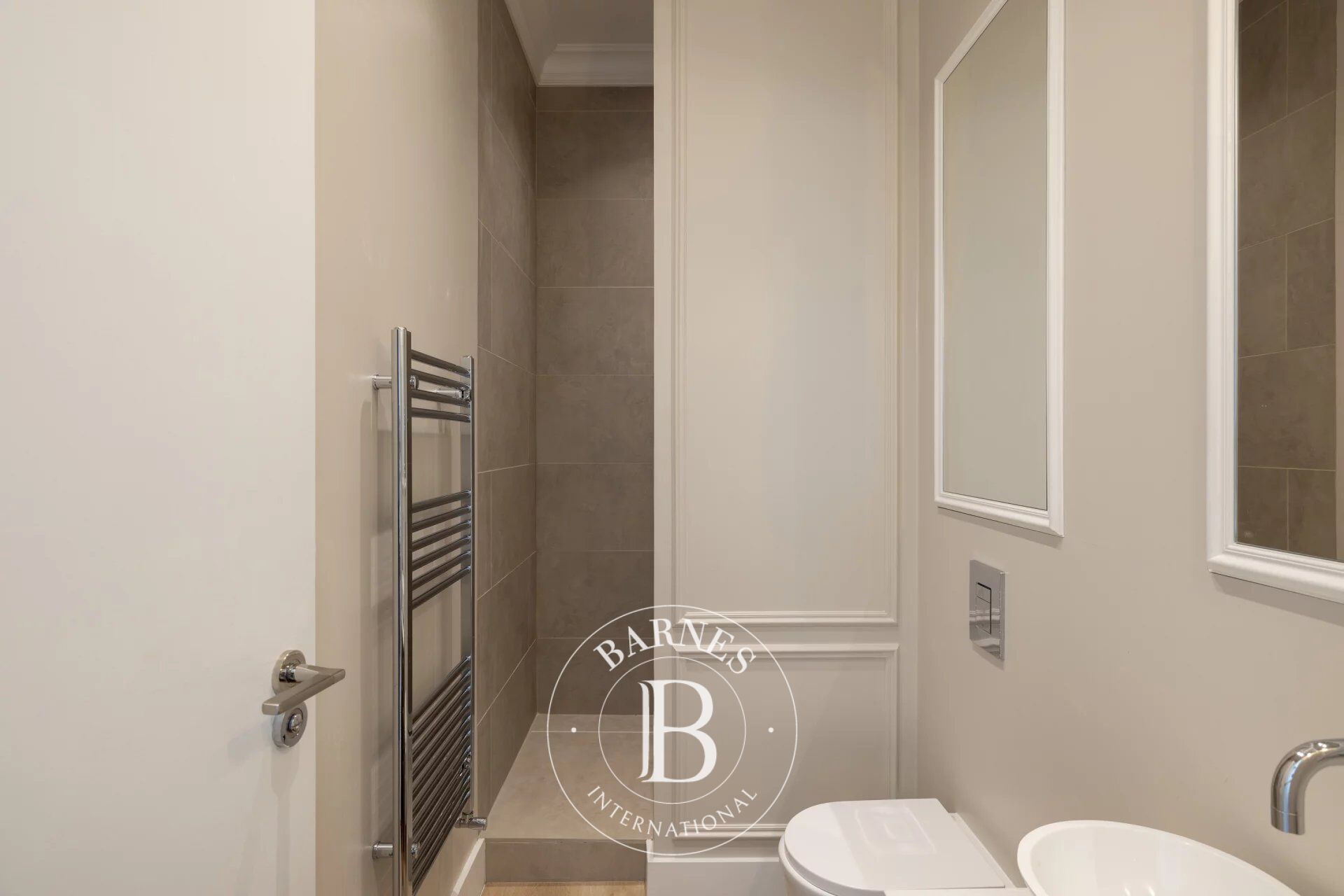 Daire London - picture 10