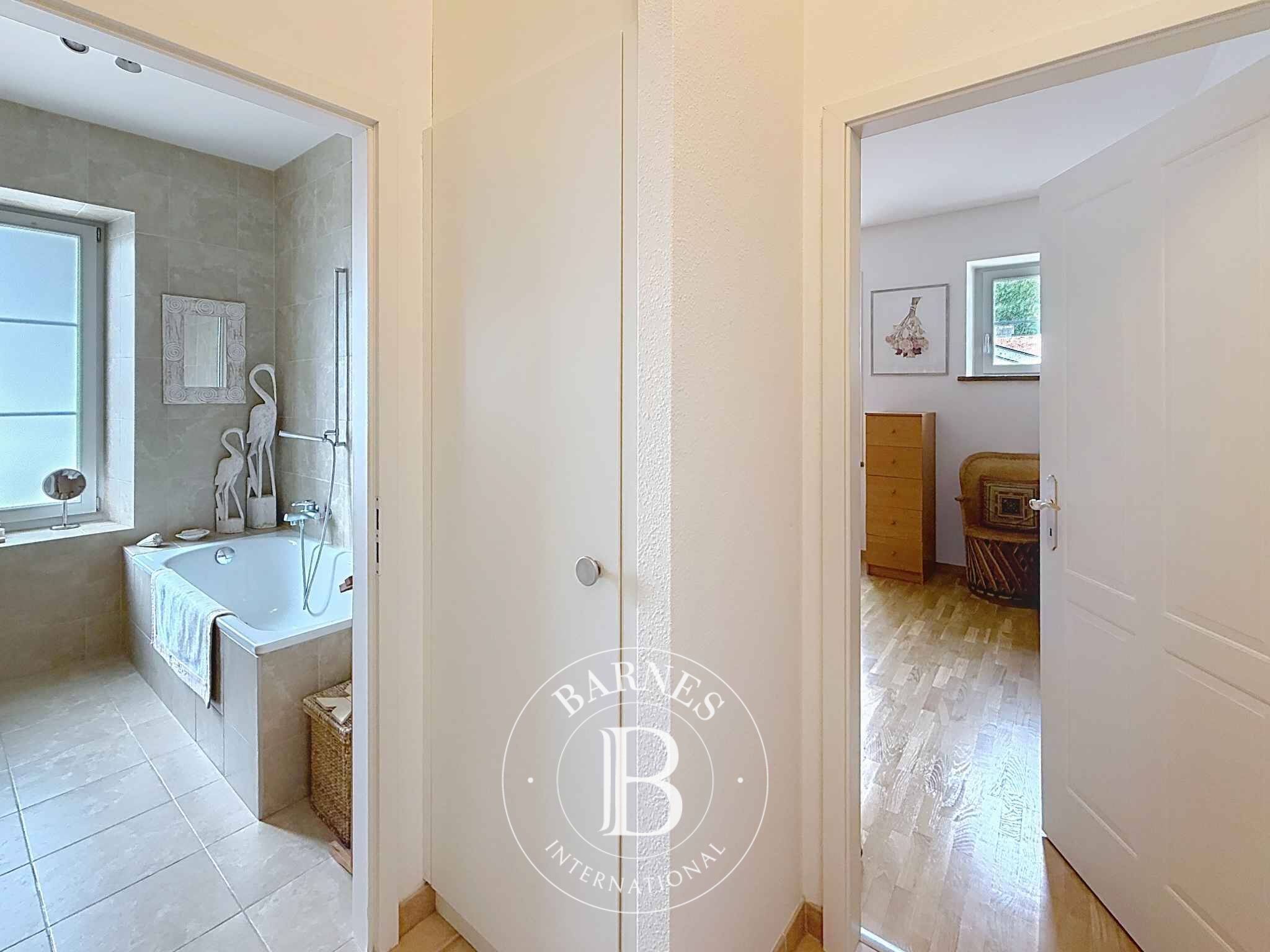 Daire Crassier - picture 9