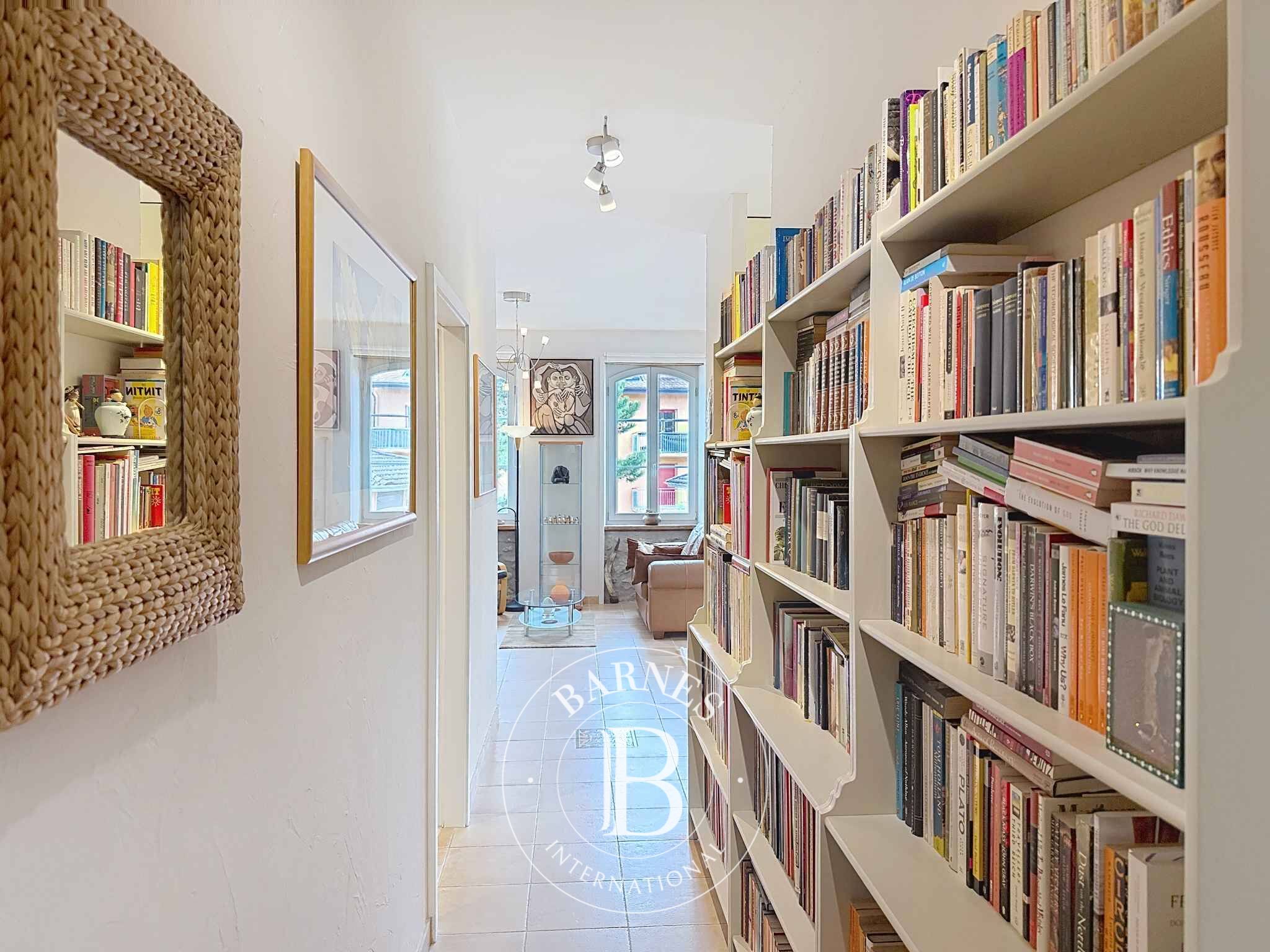 Daire Crassier - picture 8