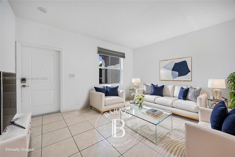 For Sale House | Miami - picture 2