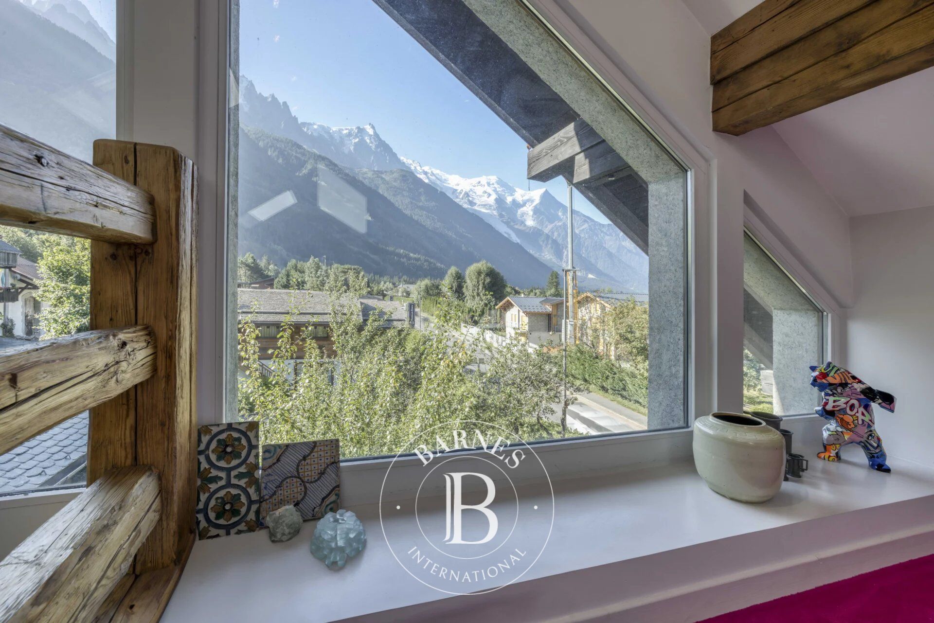 BARNES CHAMONIX - CHARMANTE MAISON DE PAYS AVEC DEPENDANCE - VUE MONT-BLANC - SKI AUX PIEDS - picture 1