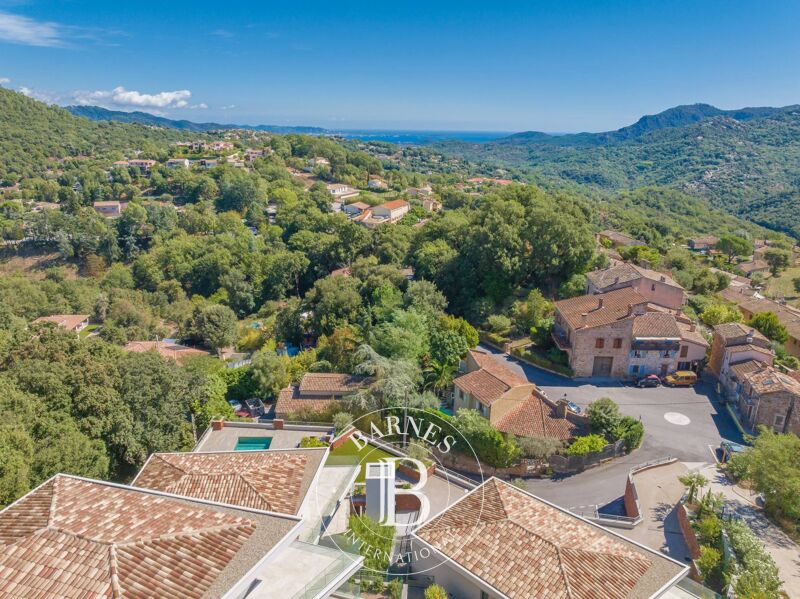 For Sale, Apartment Les Adrets-de-l'Estérel - picture 2