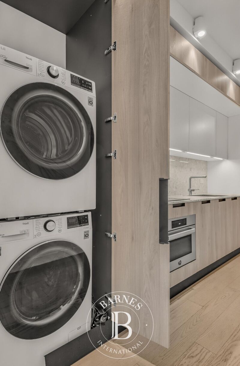 For Sale, Apartment New York - picture 2