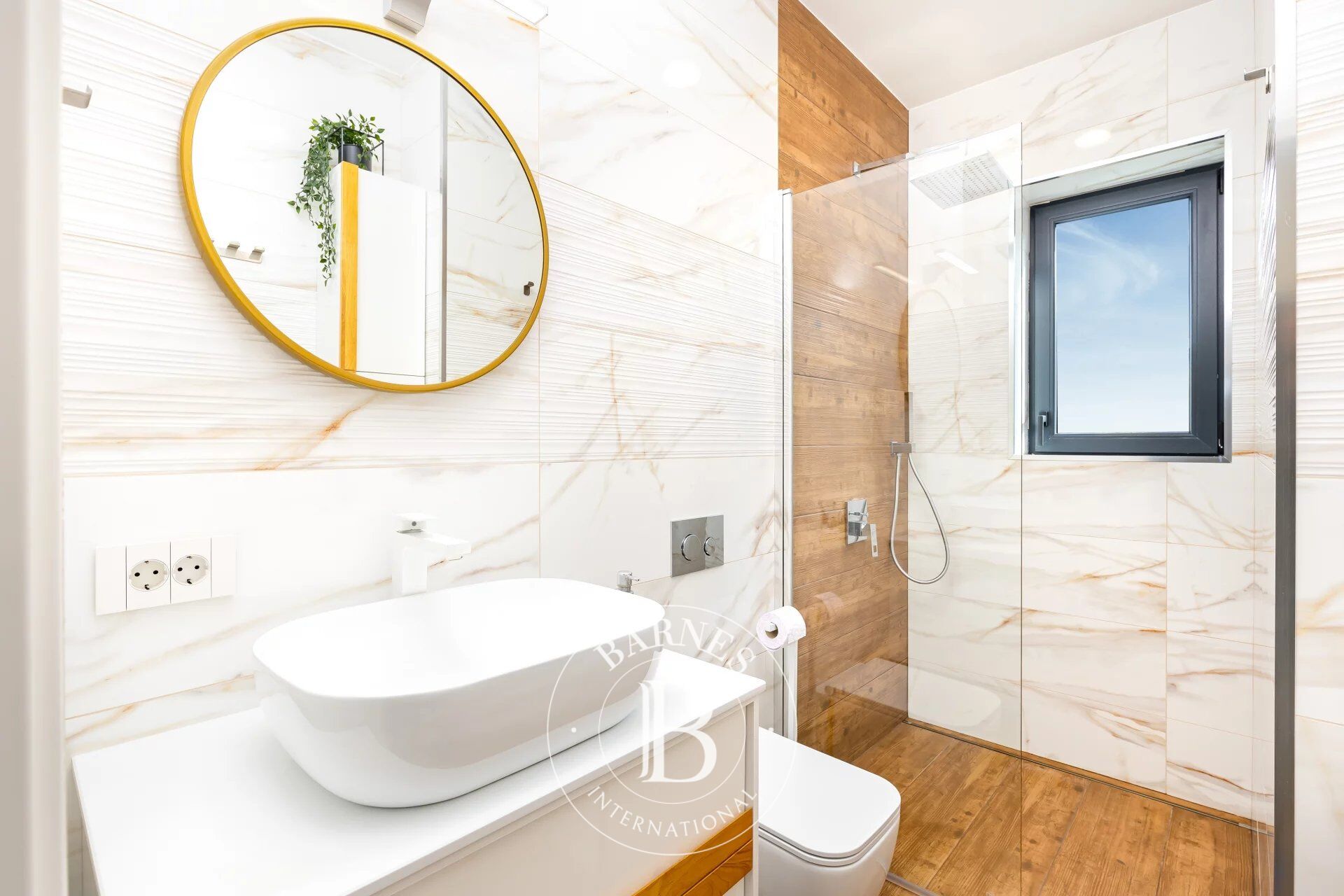 Ev Garmen - picture 9