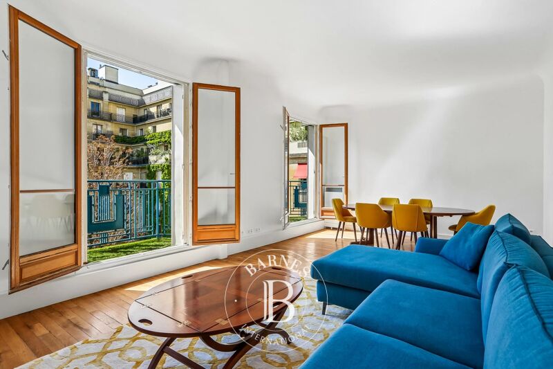 Paris 16 - Auteuil - 2 chambres - Balcons - Calme et clair