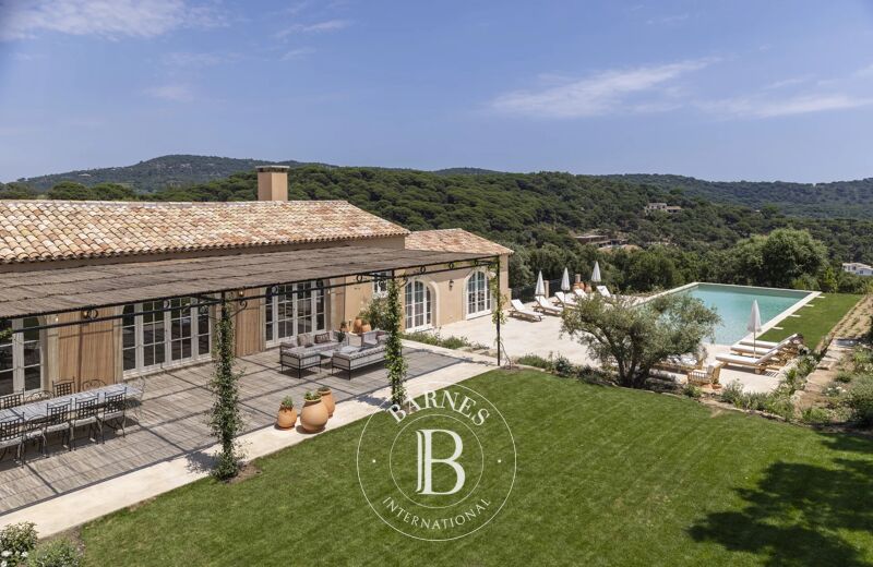 LA CROIX-VALMER – DOMAINE PRIVE - VILLA 7 CHAMBRES