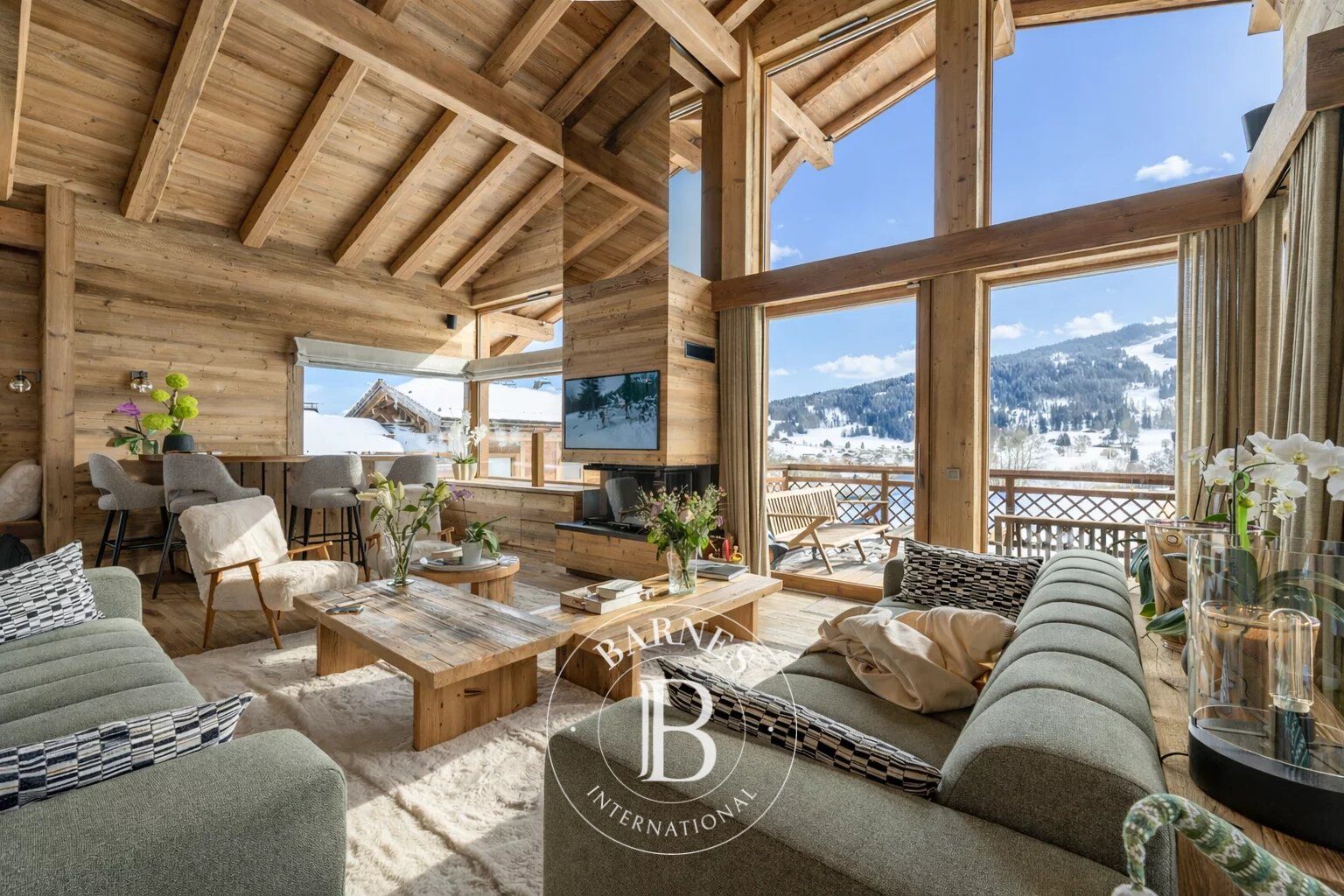 COMBLOUX - CHALET 5 CHAMBRES - VUE MONT-BLANC - picture 2