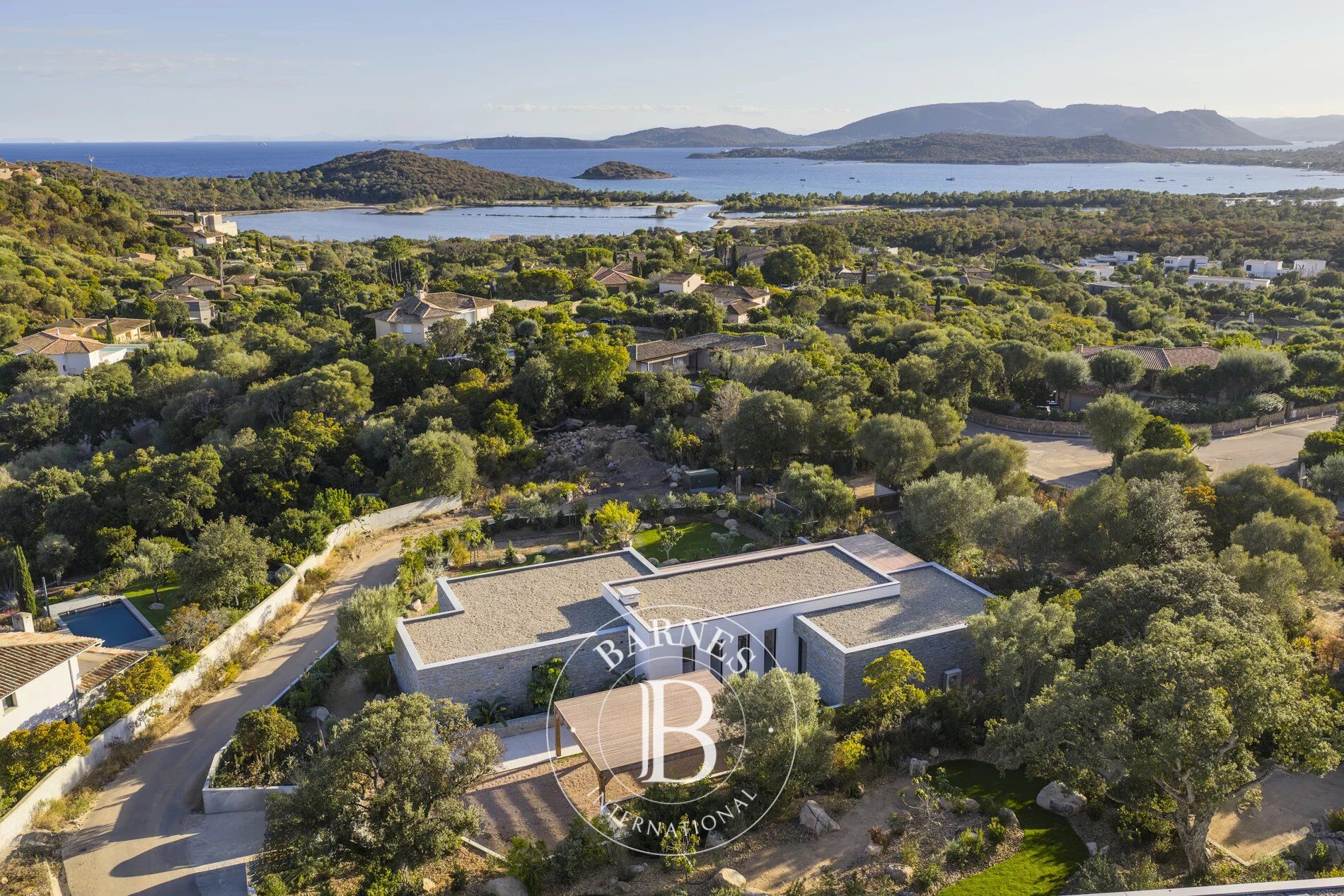 Villa Sainte-Lucie-de-Porto-Vecchio - picture 3