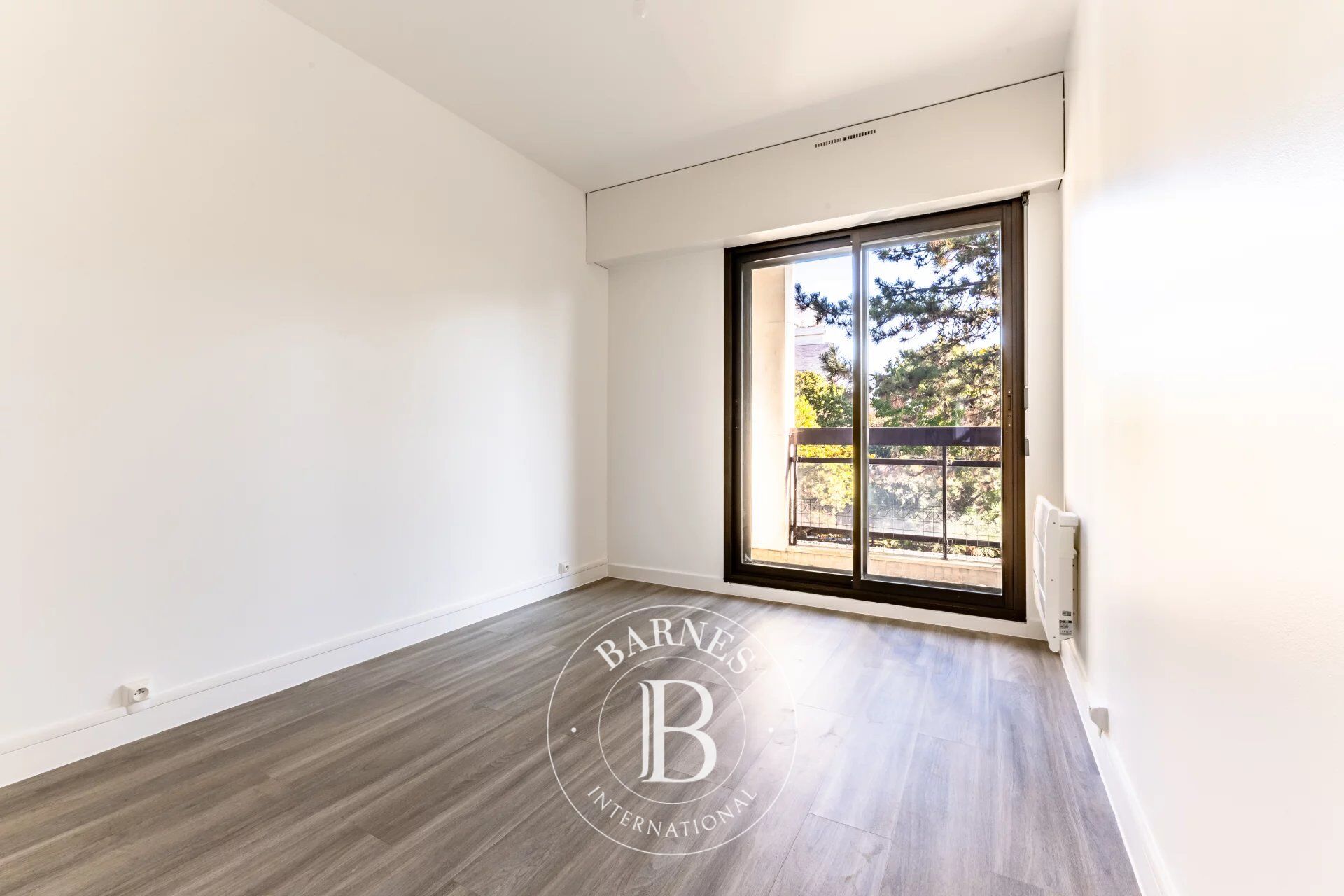 For Sale Apartment | Neuilly-sur-Seine - picture 9