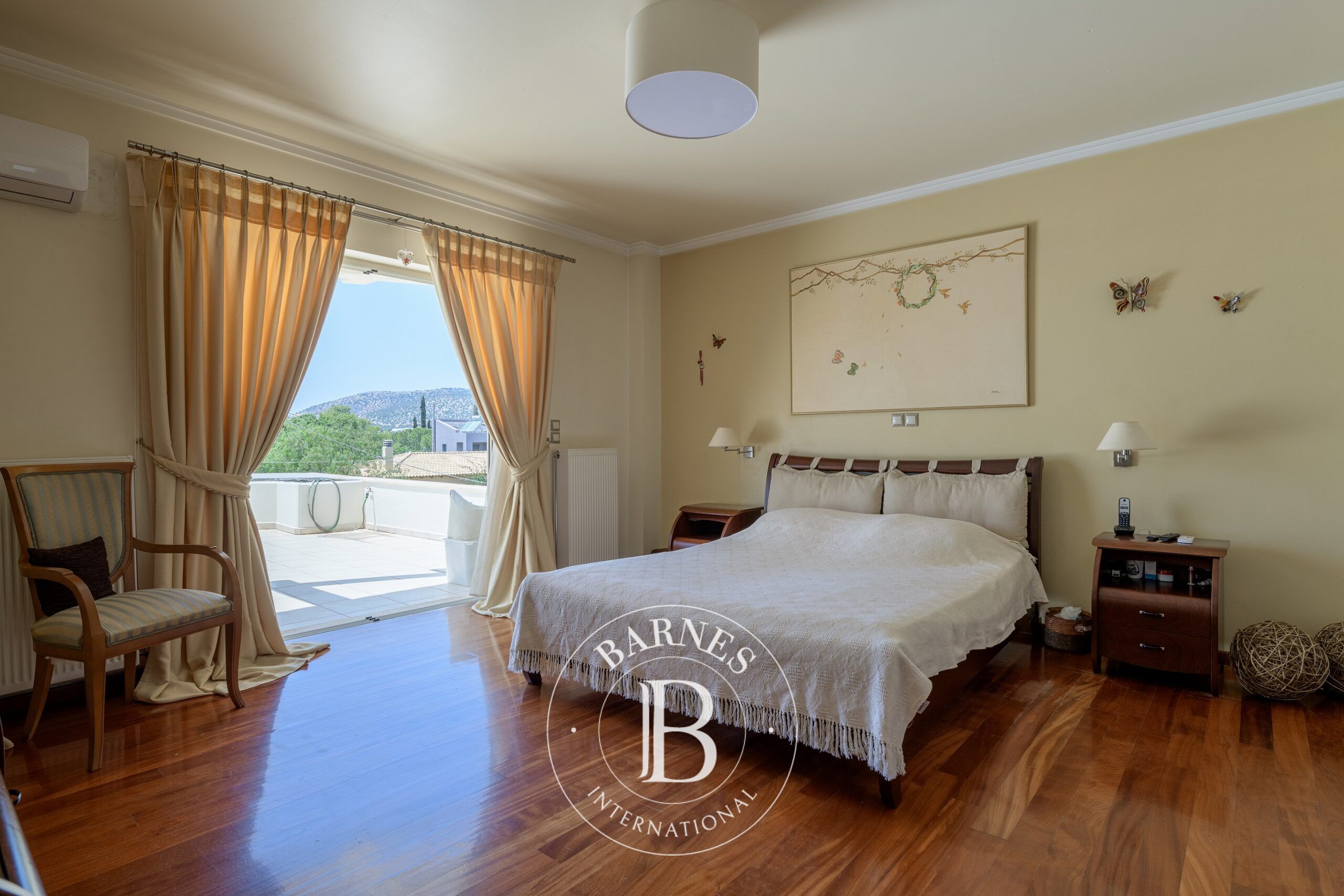 Ev Vari - picture 11