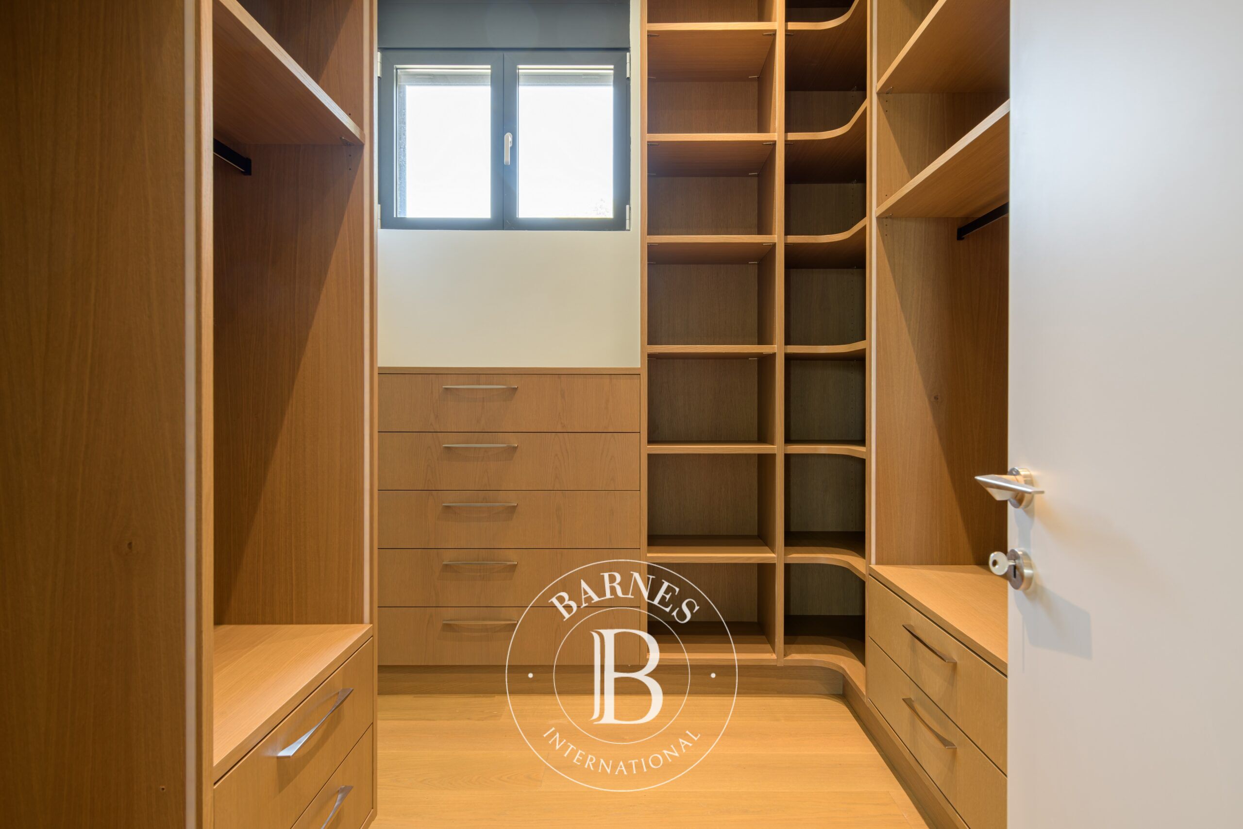 Ev Voula - picture 11