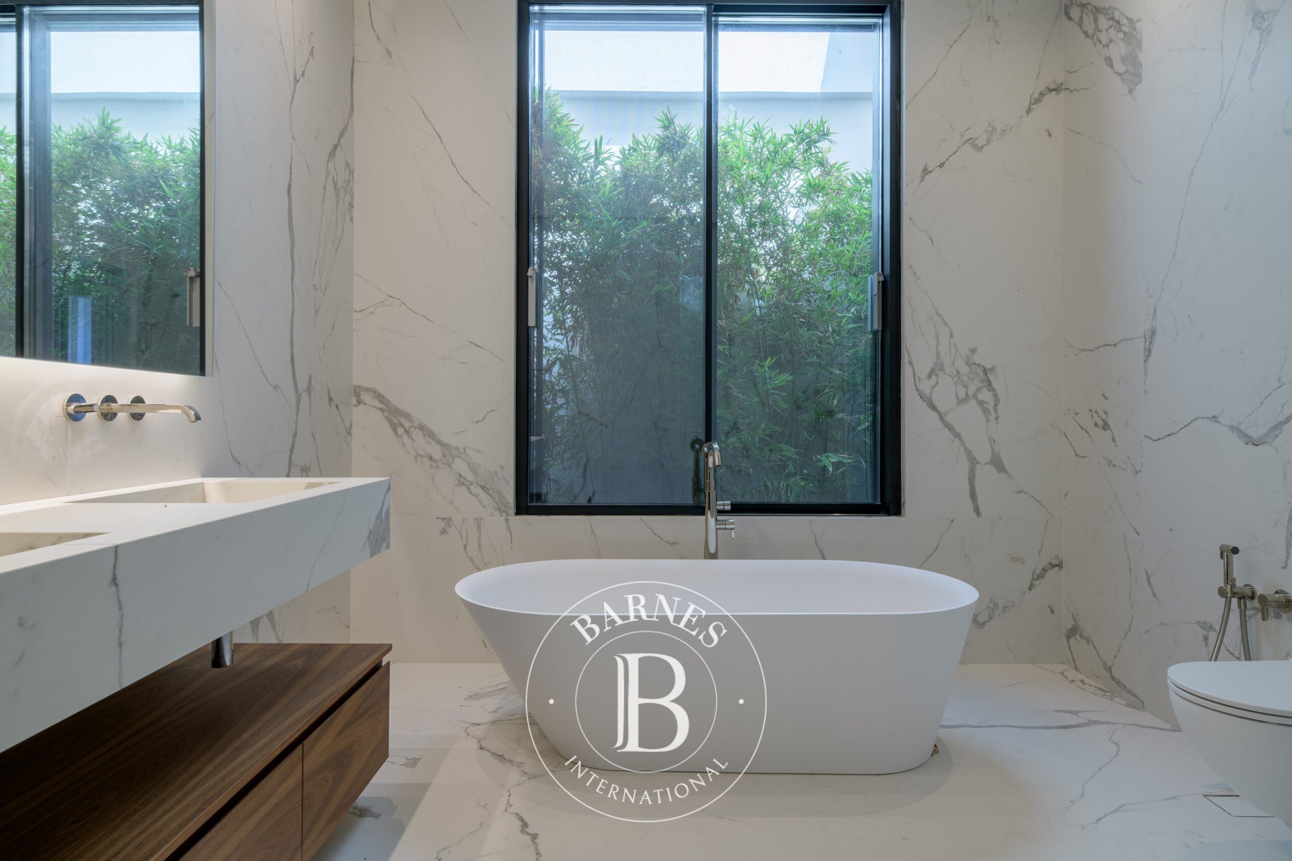 Ev Voula - picture 12