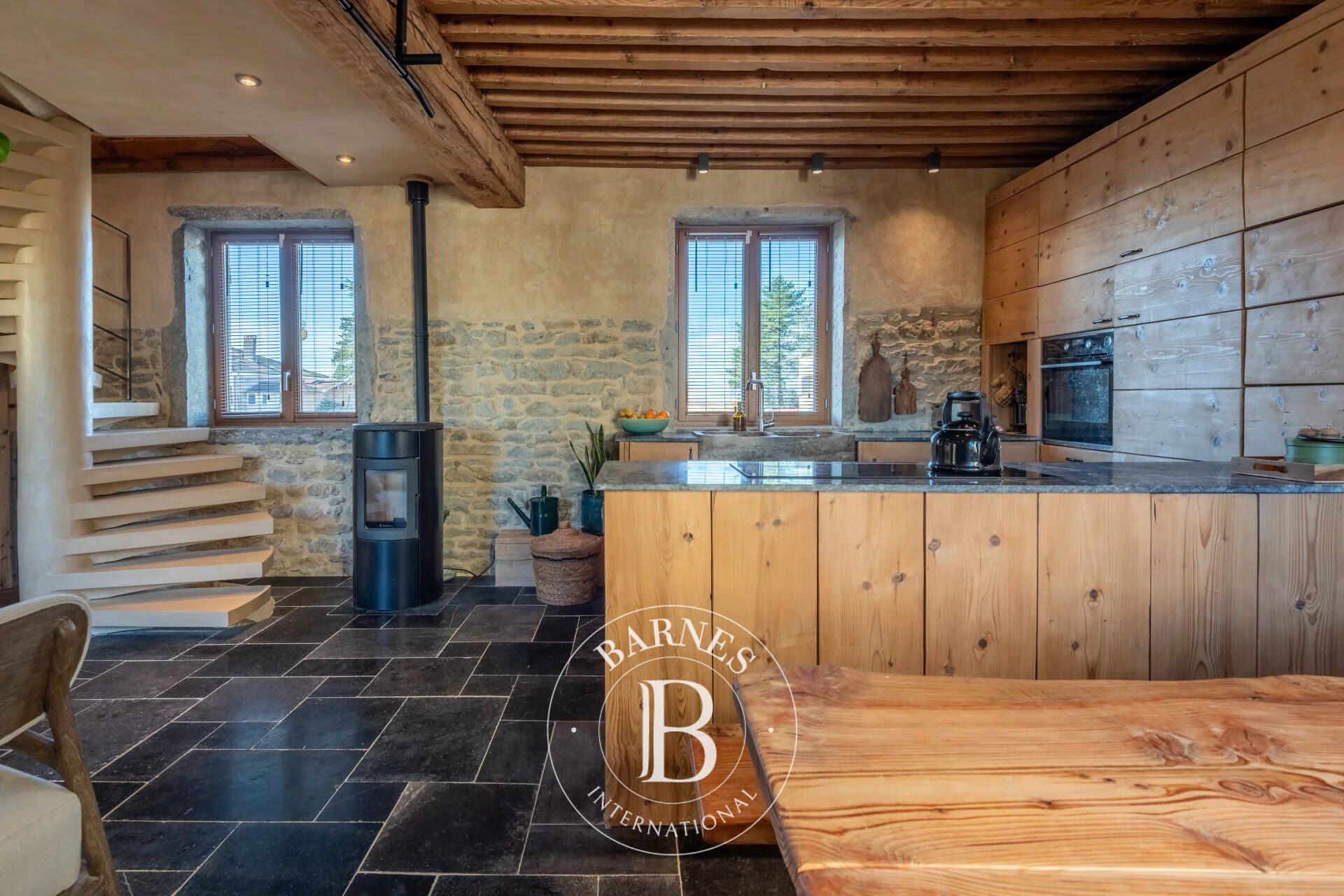 Saint-Didier-au-Mont d'Or -  Centre - Maison de village - 2 chambres - Jardin -Terrasse - picture 2