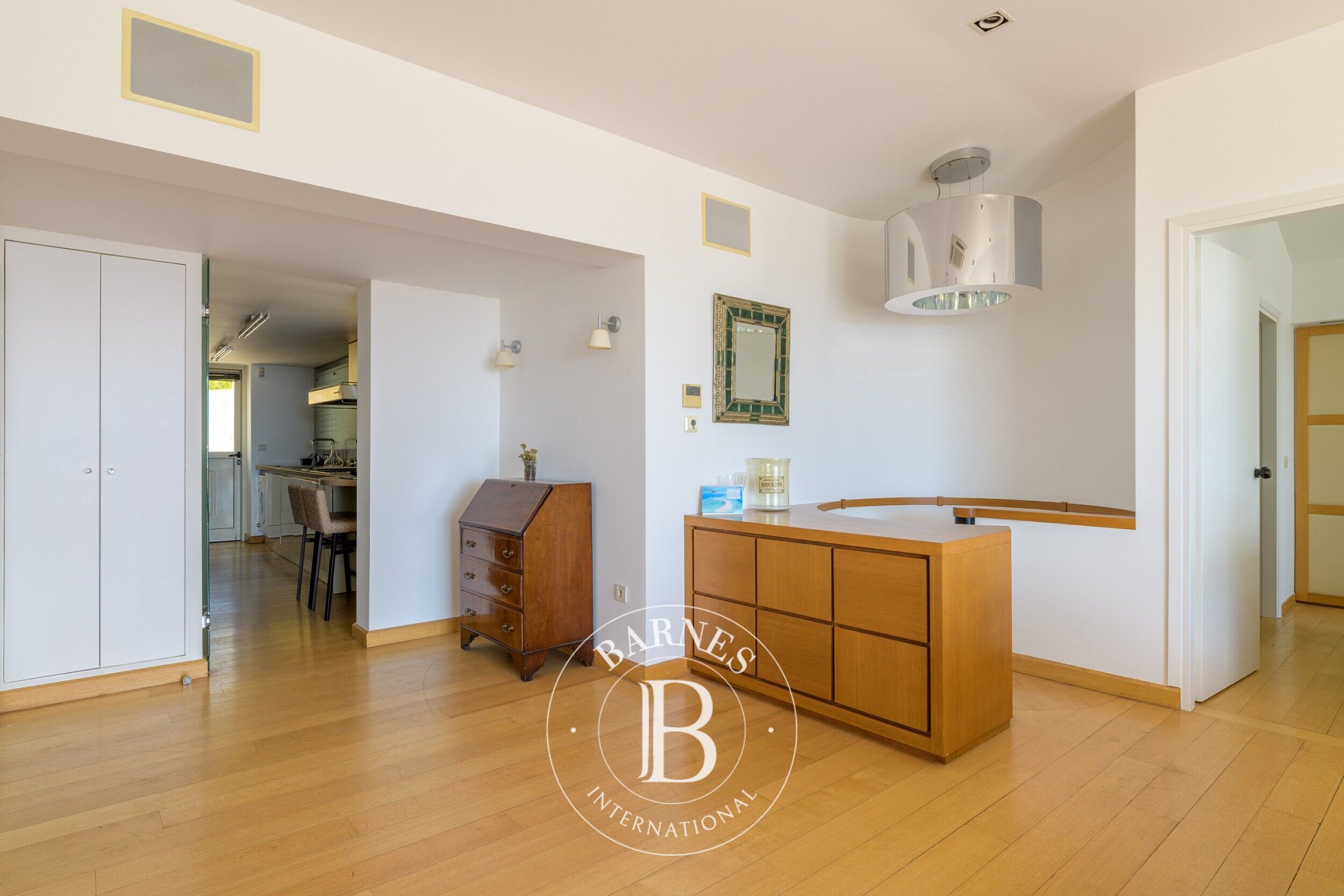 Daire Lycavittos - picture 12