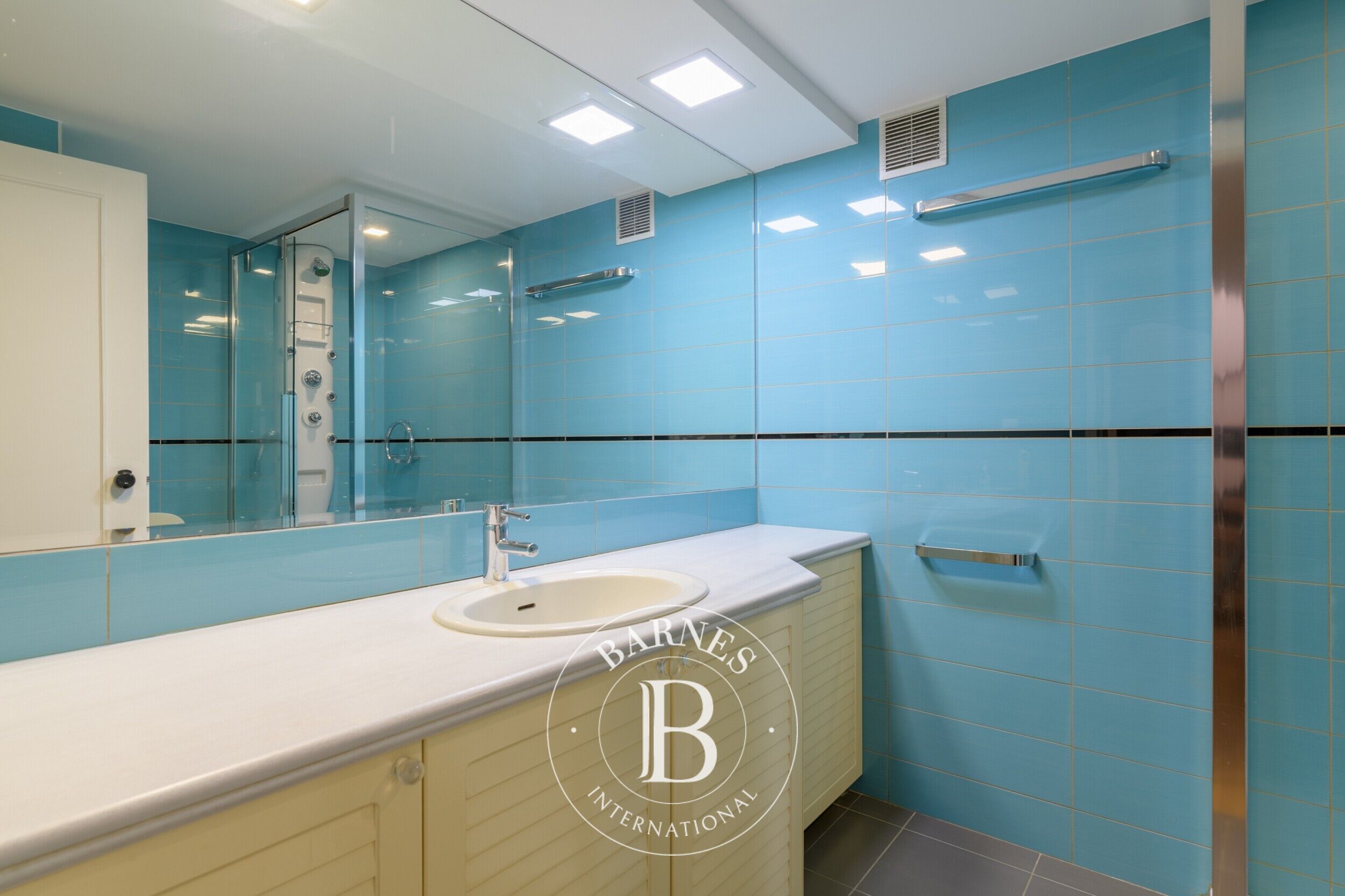 Daire Lycavittos - picture 16