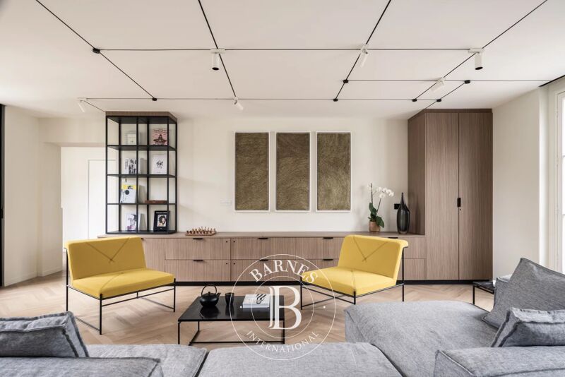 À louer Appartement | Paris 8ème - picture 2