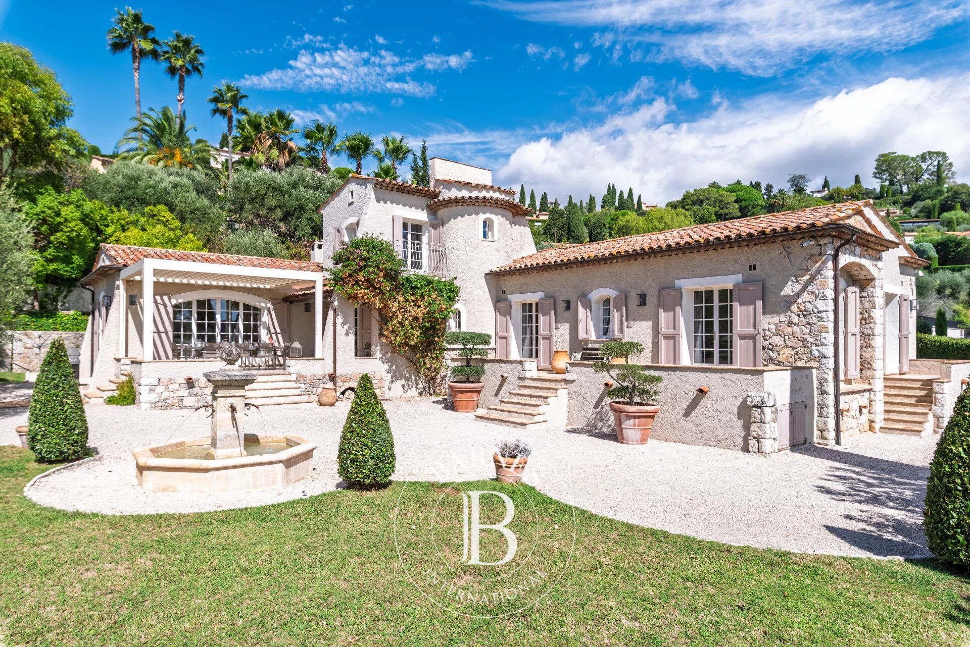 Villa Mougins - picture 2