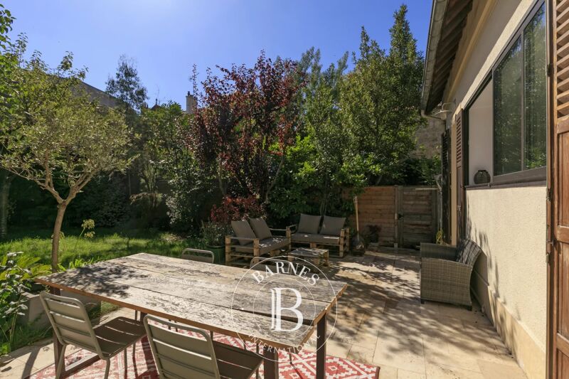 LA GARENNE COLOMBES MAISON AVEC JARDIN