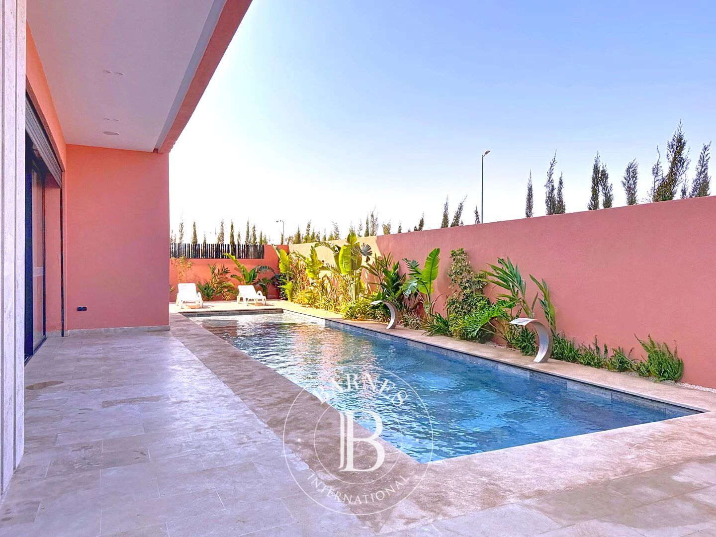 Stunning Luxury Villa for Sale in Agdal - picture 3