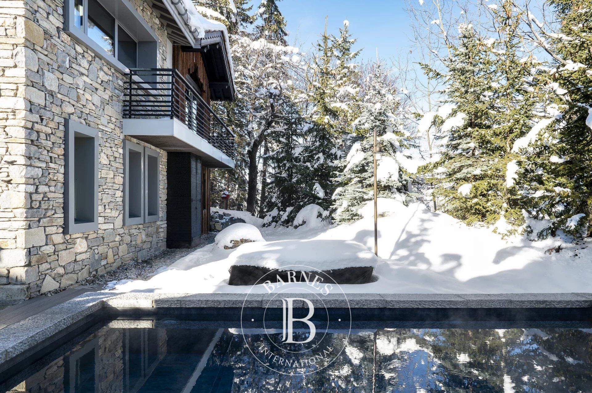 Chalet Courchevel - picture 2