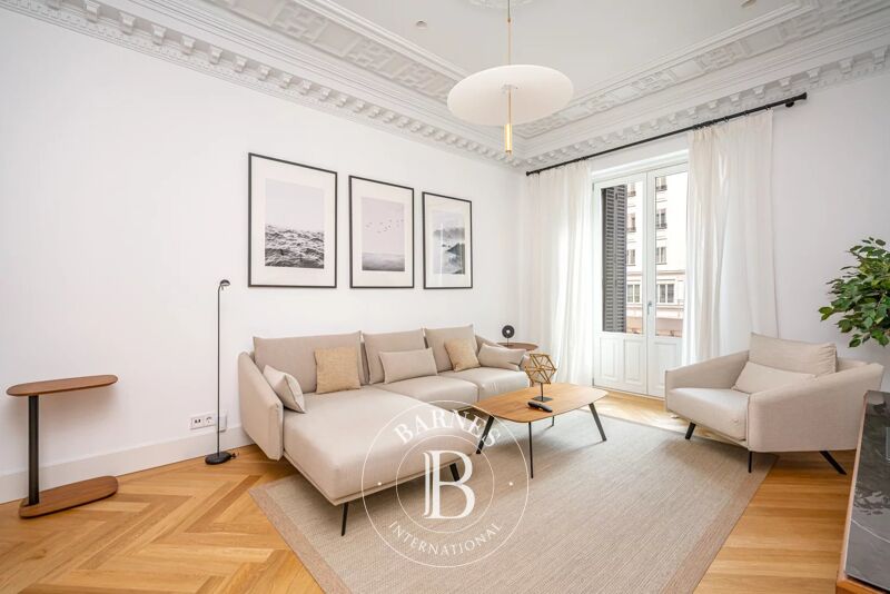 Elegance with Views over Gran Vía