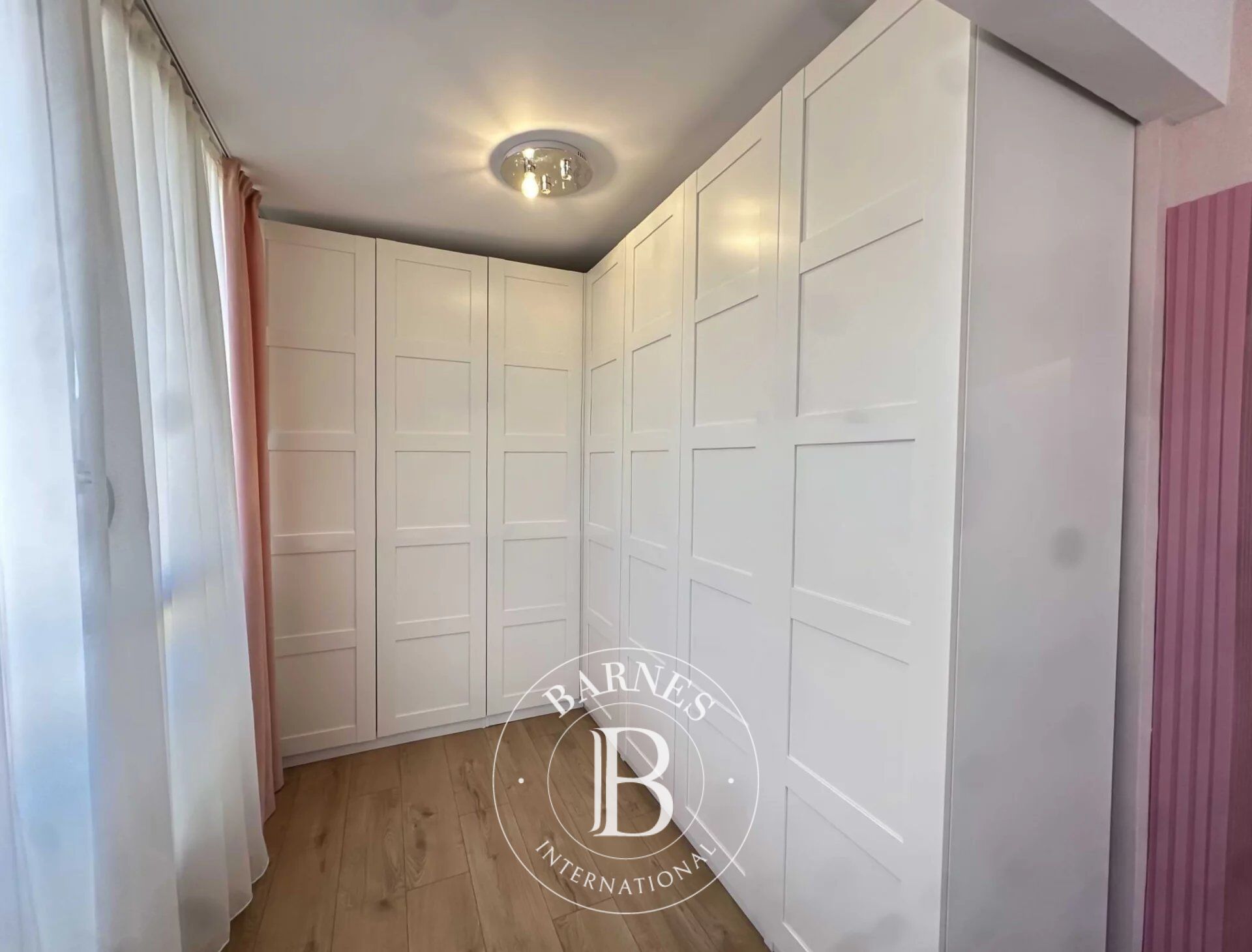 Daire Plovdiv - picture 11