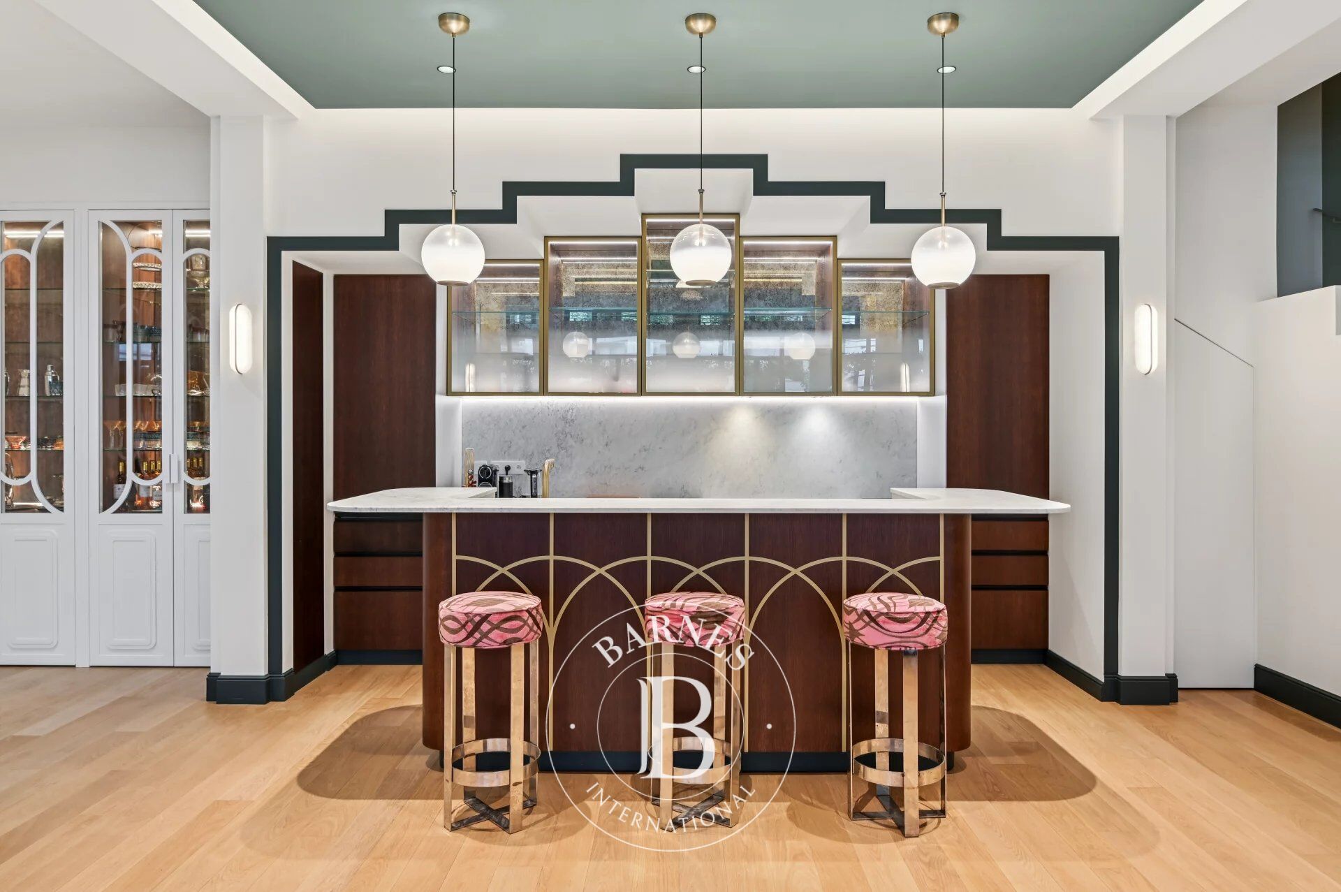 For Rent Apartment | Paris 7ème - picture 5