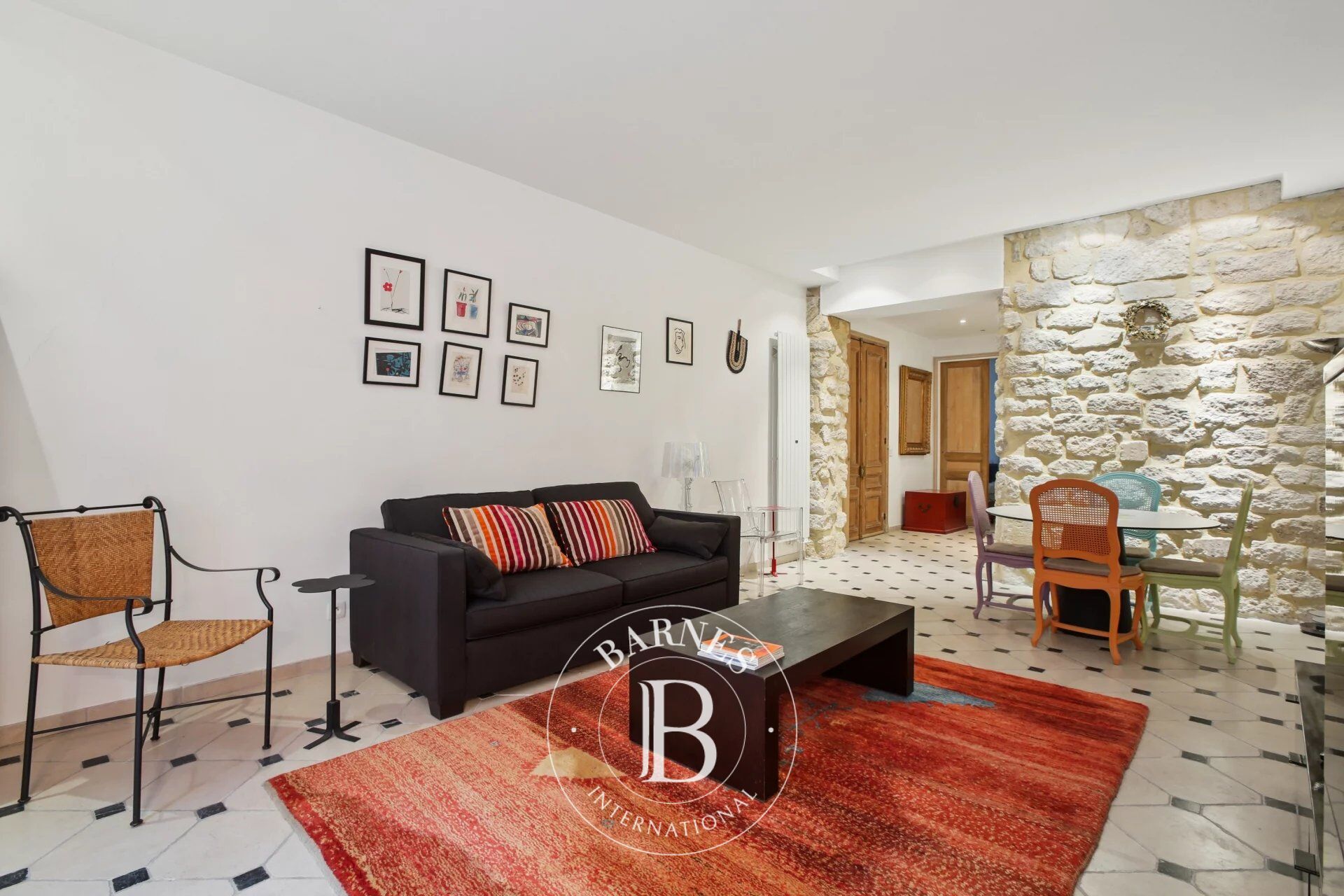 Paris 6 - Jacob / Saint-Germain-des-Prés - Appartement traversant - Rez-de-chaussée - Rénové - picture 2