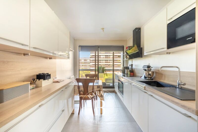 For Sale, Apartment Le Chesnay-Rocquencourt - picture 2