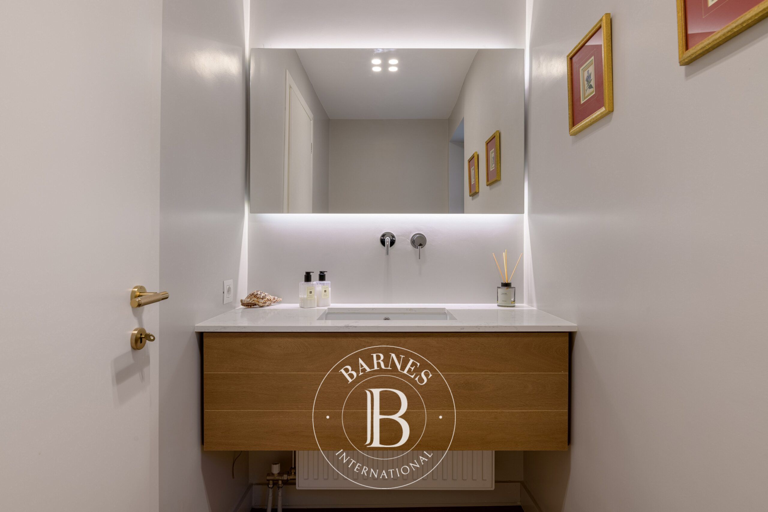 Ev Vrilissia - picture 17