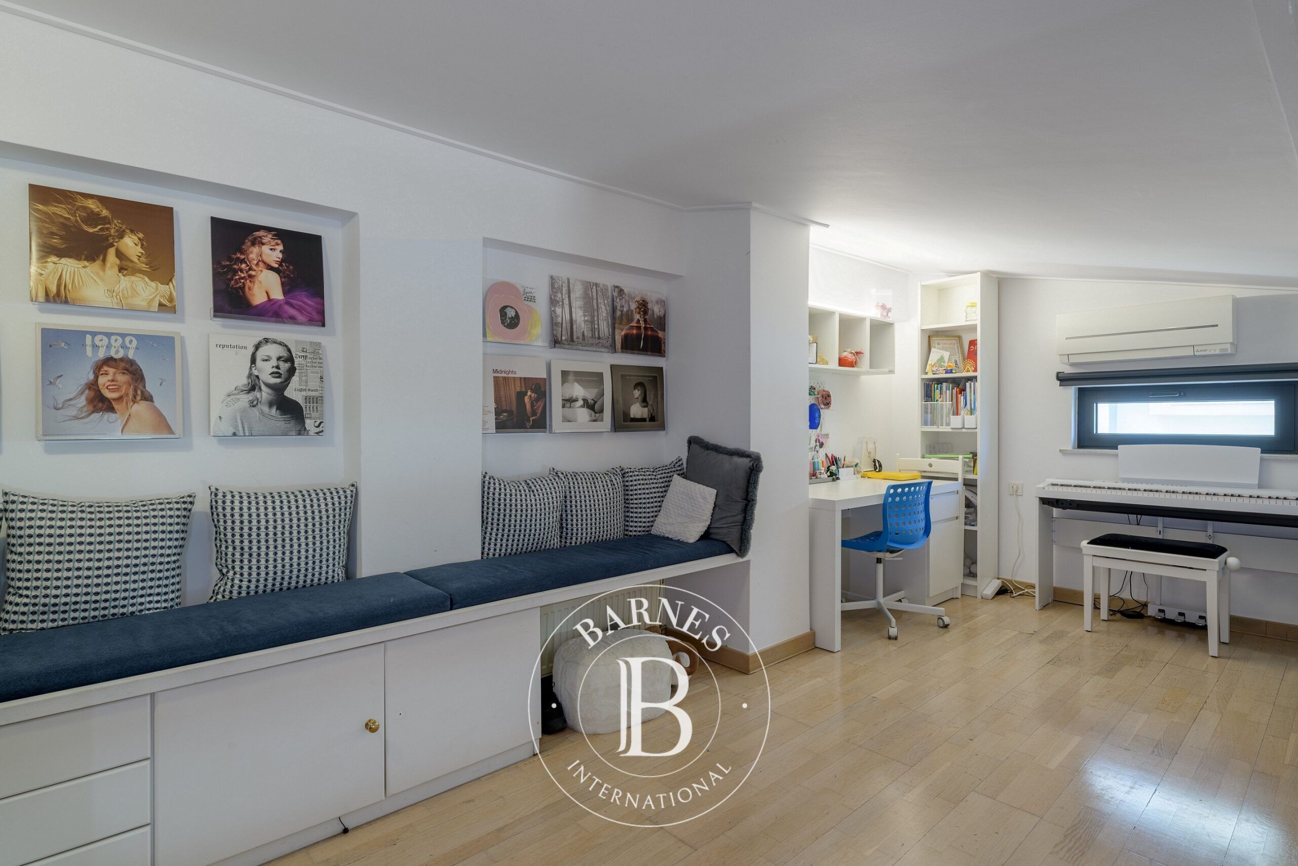 Ev Vrilissia - picture 16