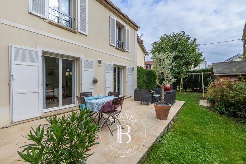 Le Chesnay/Bas de Plateau - Contemporary house - Exceptional condition - 4 bedrooms