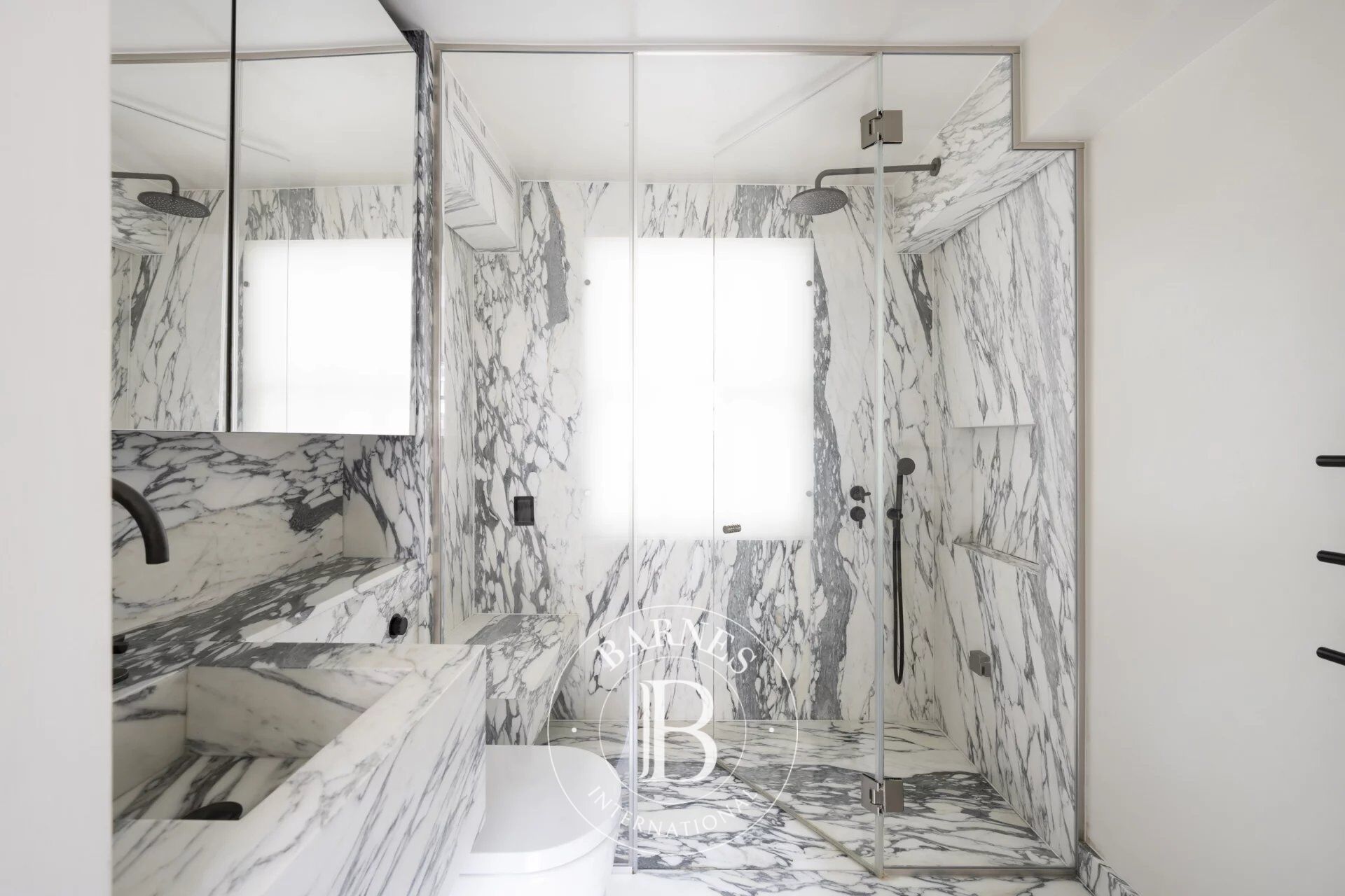 Daire London - picture 8