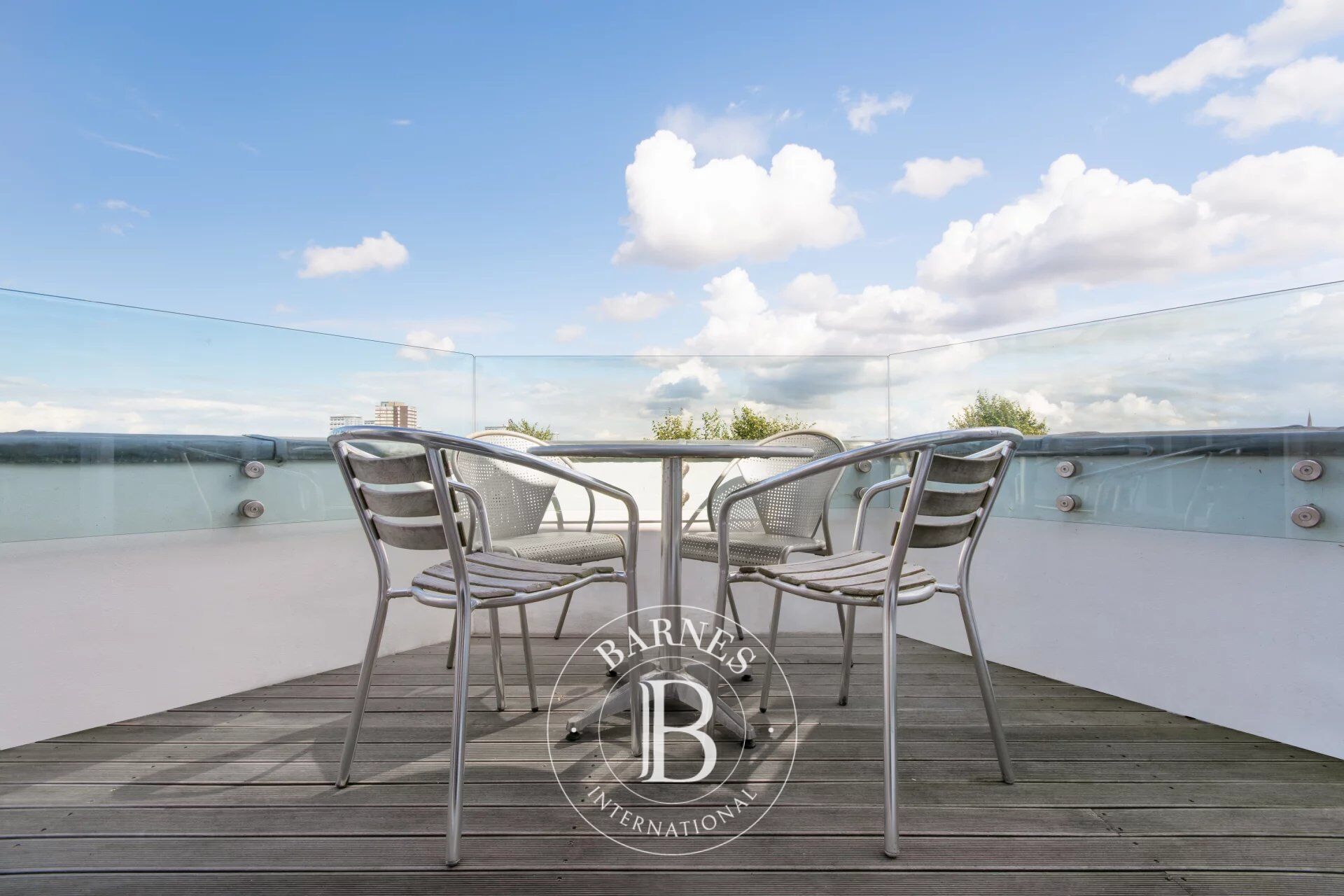 Daire London - picture 9